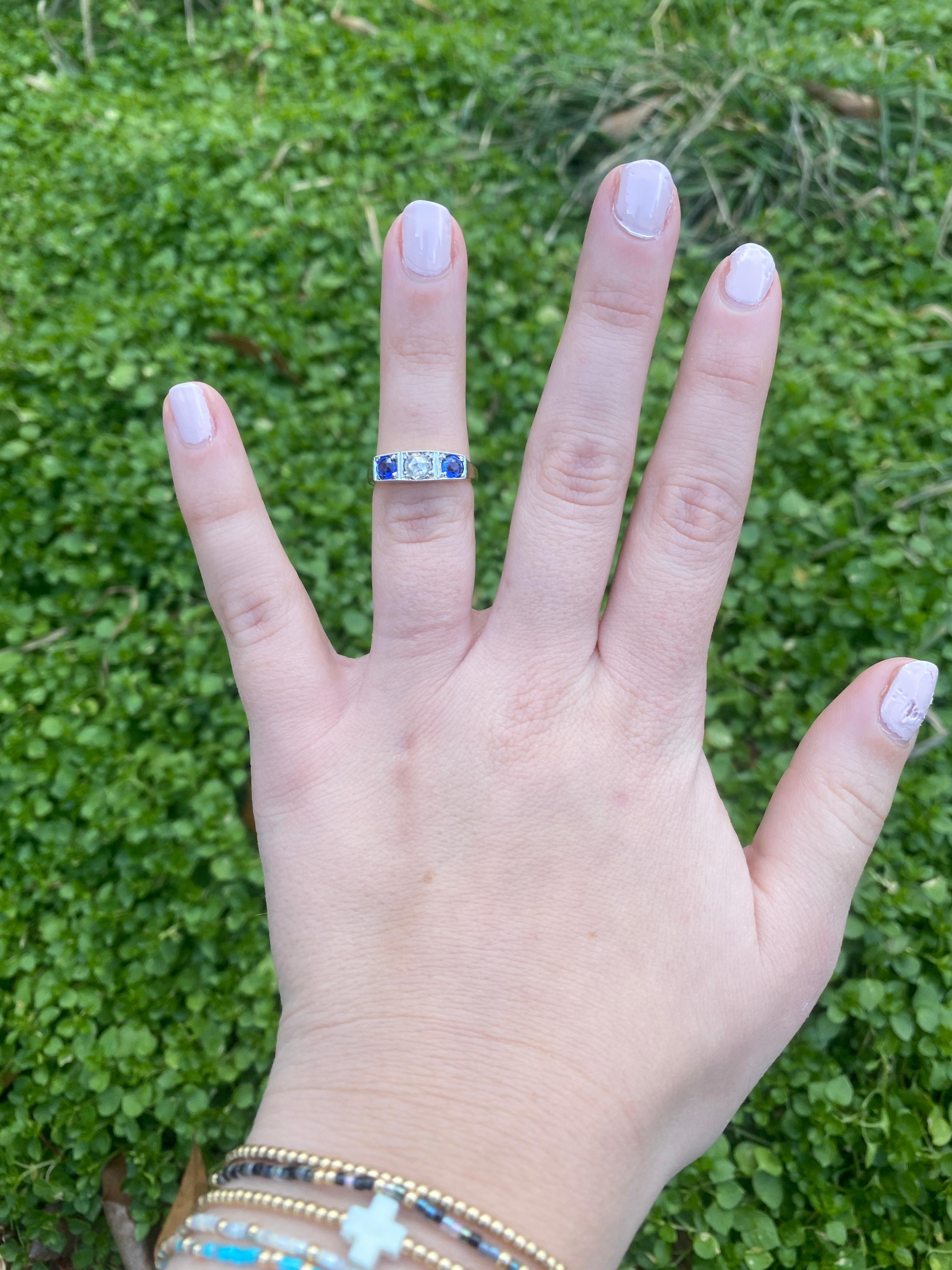Bague Art déco en or jaune 14 carats, saphir et diamants, taille 5 en vente 1