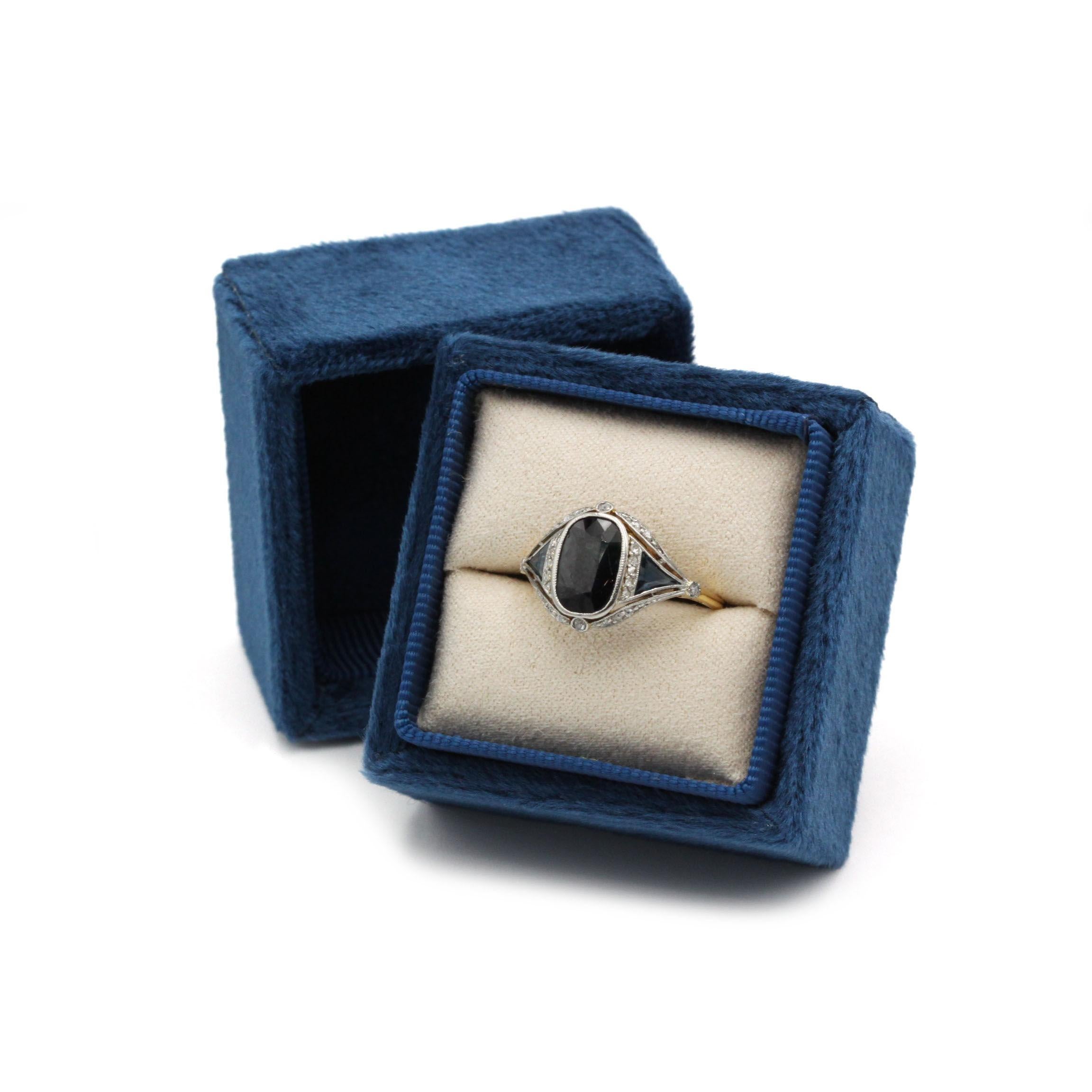 Women's Art Deco Sapphire and Diamond Ring – 18K Gold, 2ct Sapphire, 1920s Style For Sale