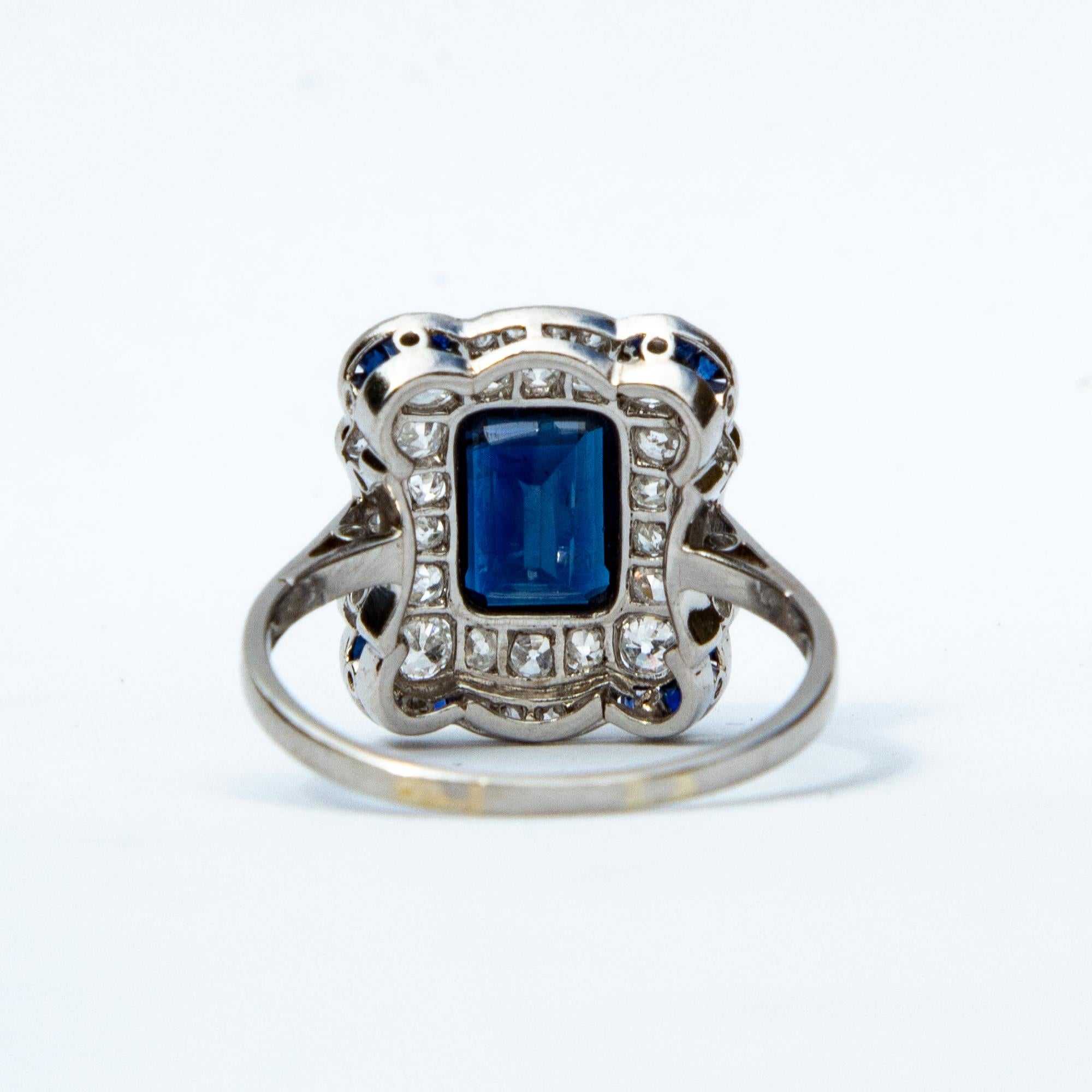 Art Deco Sapphire and Diamond Ring In Excellent Condition In Chipping Campden, GB
