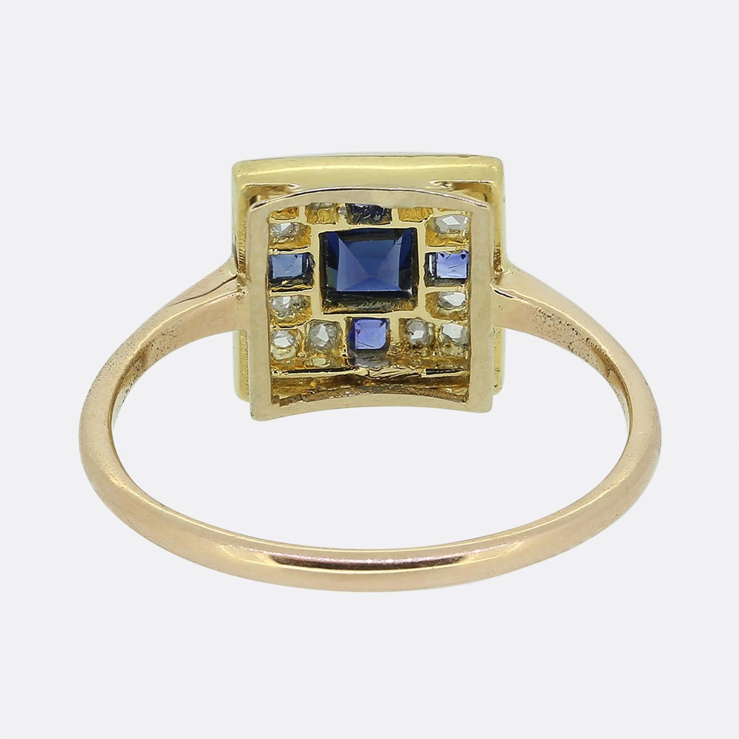 Art déco-Ring mit Saphiren und Diamanten im Zustand „Gut“ im Angebot in London, GB