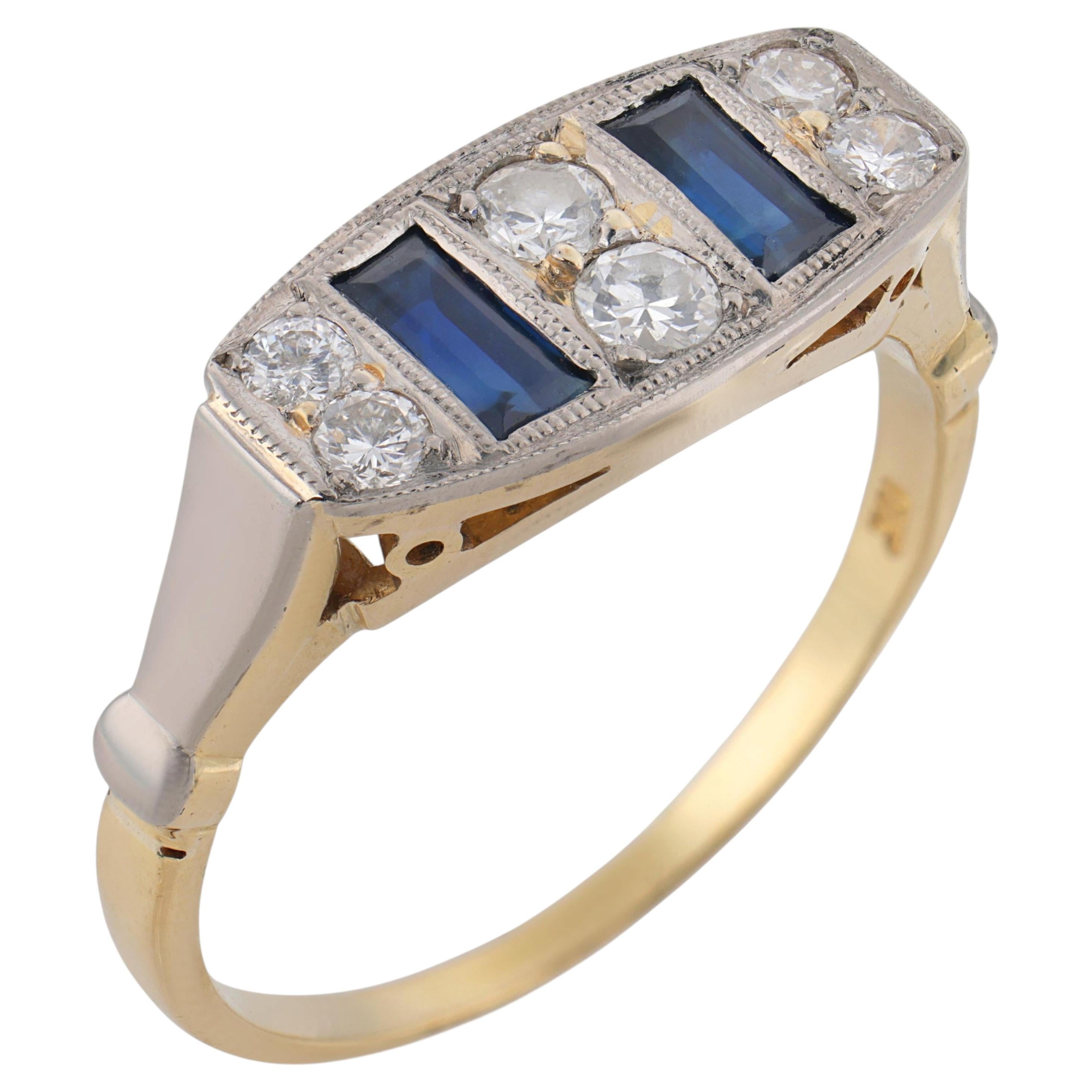 Anillo Art Déco de platino, oro amarillo de 18 quilates, zafiro y diamantes en venta