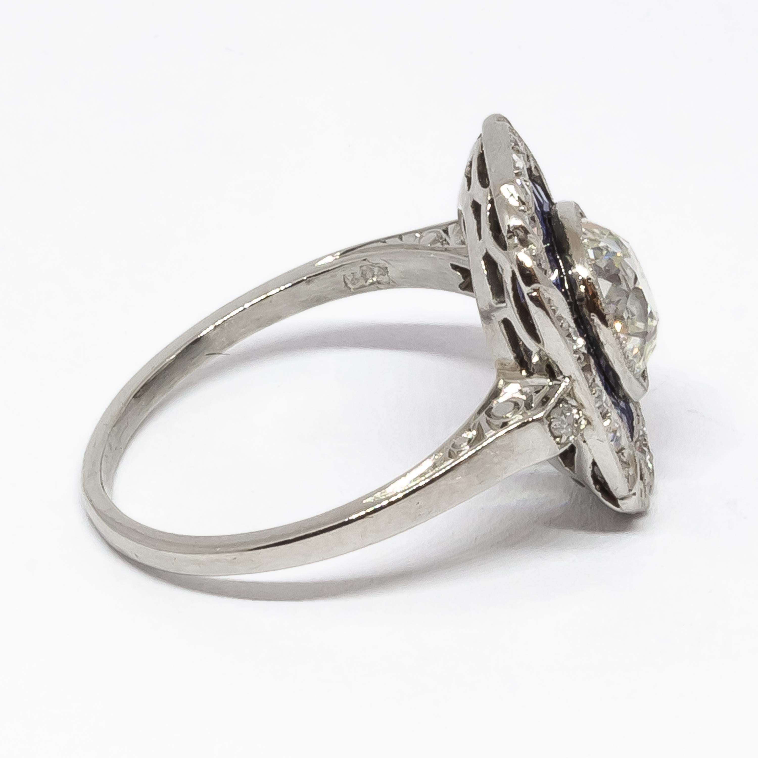 Art Deco Sapphire, Diamond and Platinum Ring, 1.30 Carat For Sale 2