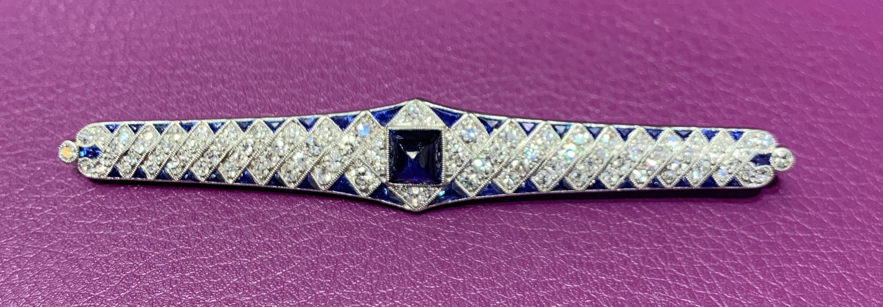 Cabochon Art Deco Sapphire & Diamond Bar Brooch