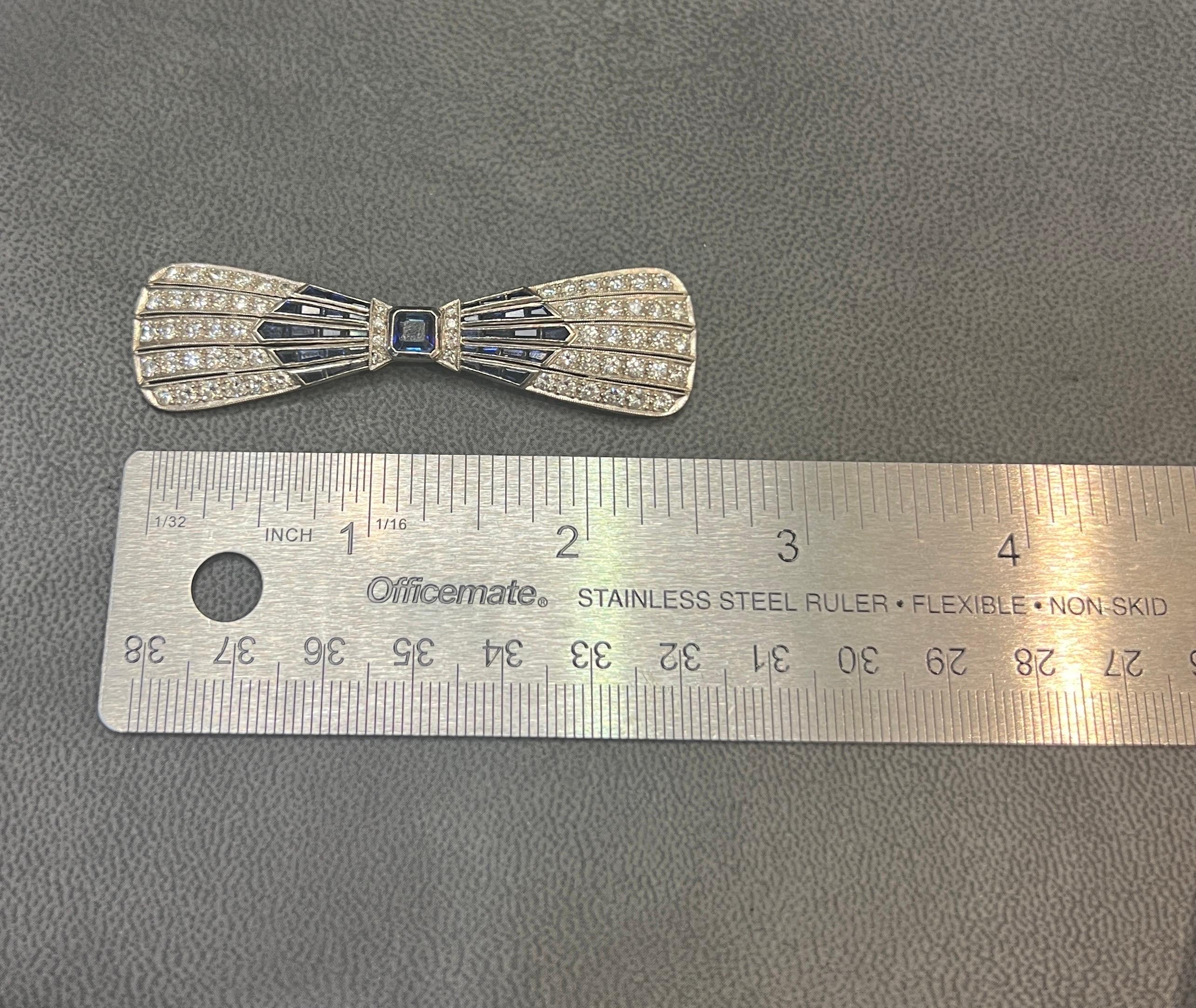 Broche à nœud Art déco en saphir et diamant en vente 3
