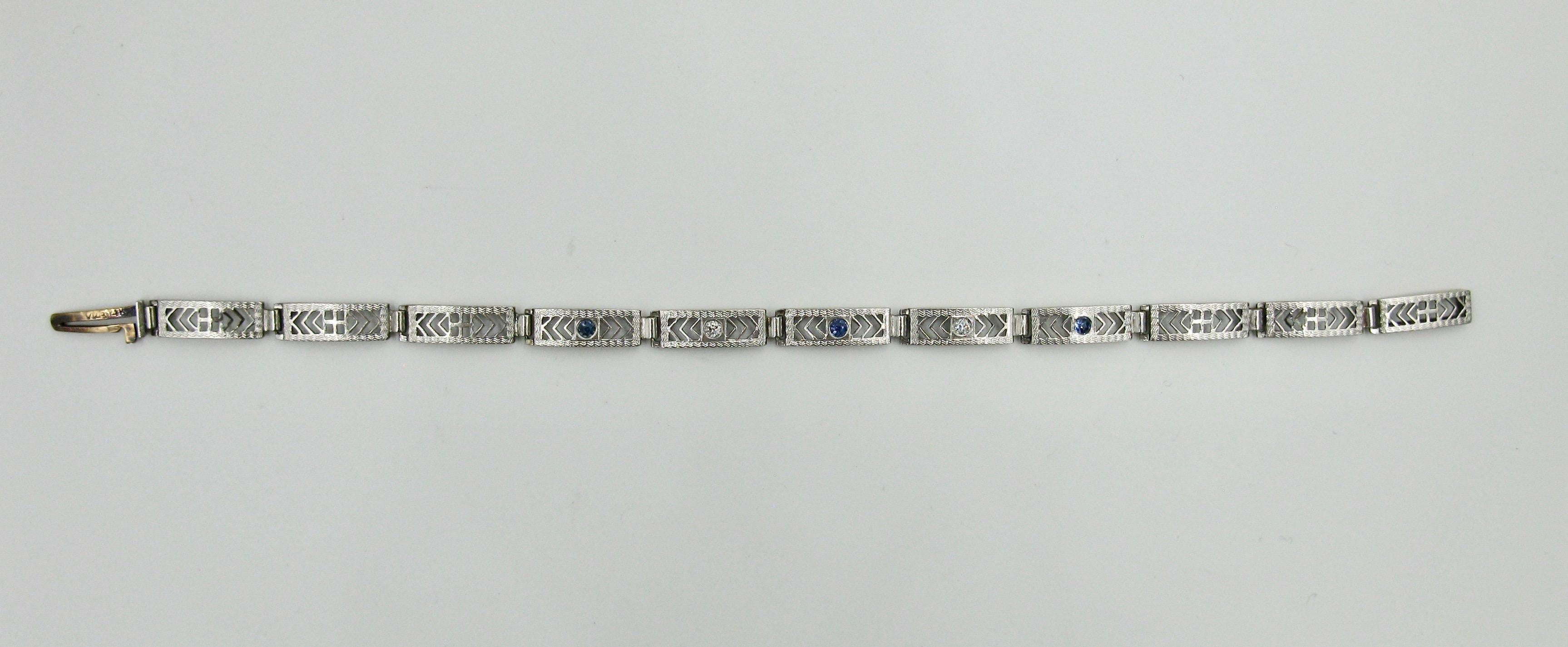 Taille vieille mine Bracelet Art Déco en or blanc 14 carats avec saphir GH VS et diamants taille vieille mine de style édouardien en vente