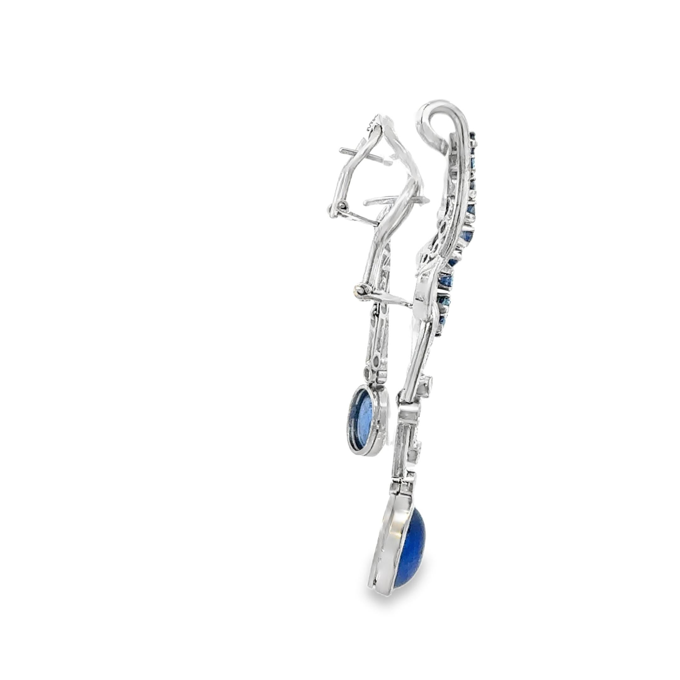 Boucles d'oreilles chandelier Art Déco en saphir et diamant, or blanc 18 carats Pour femmes en vente