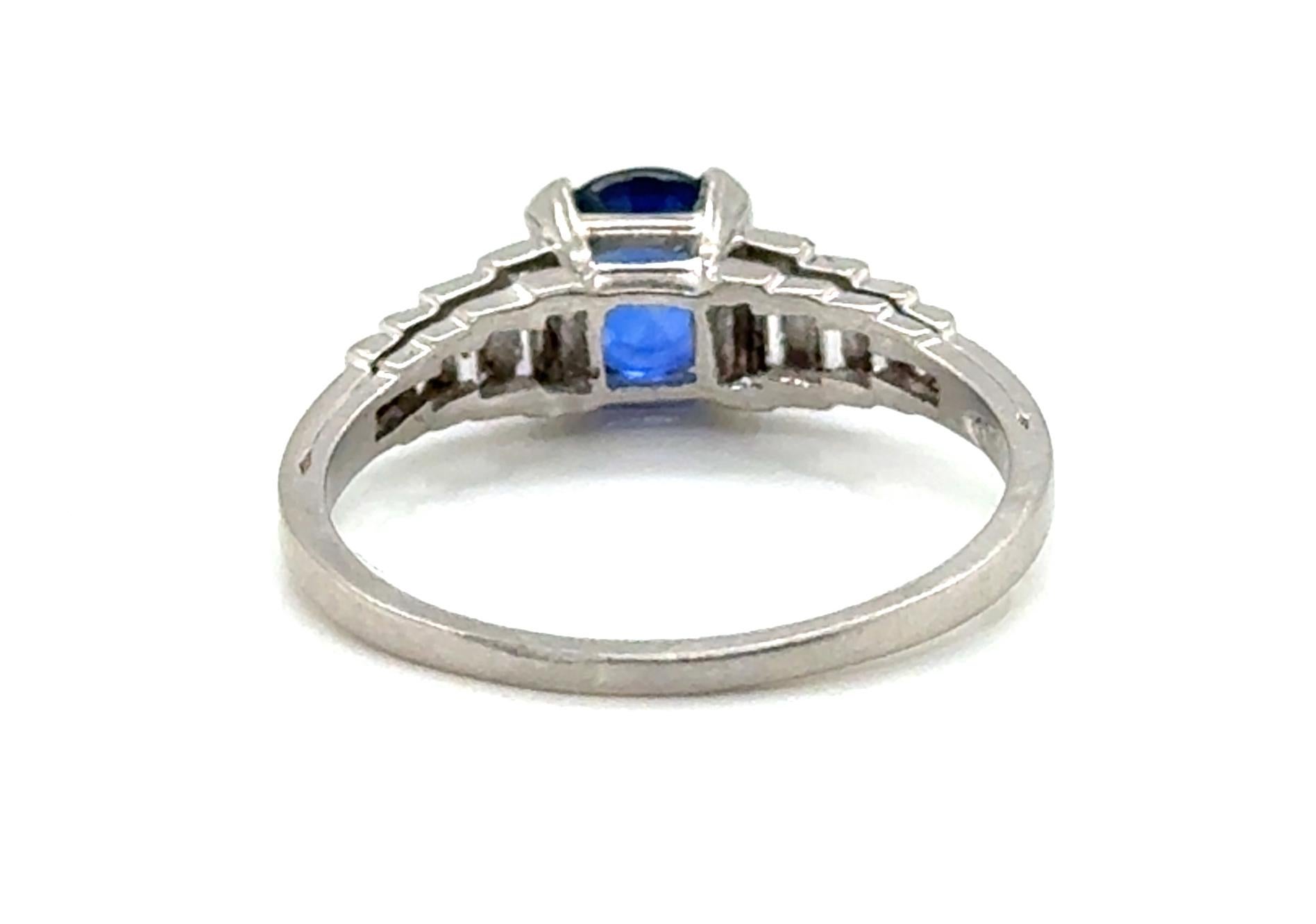 Art Deco Sapphire Diamond Engagement Ring 1.78ct Antique Platinum 1930's Excellent état - En vente à Dearborn, MI