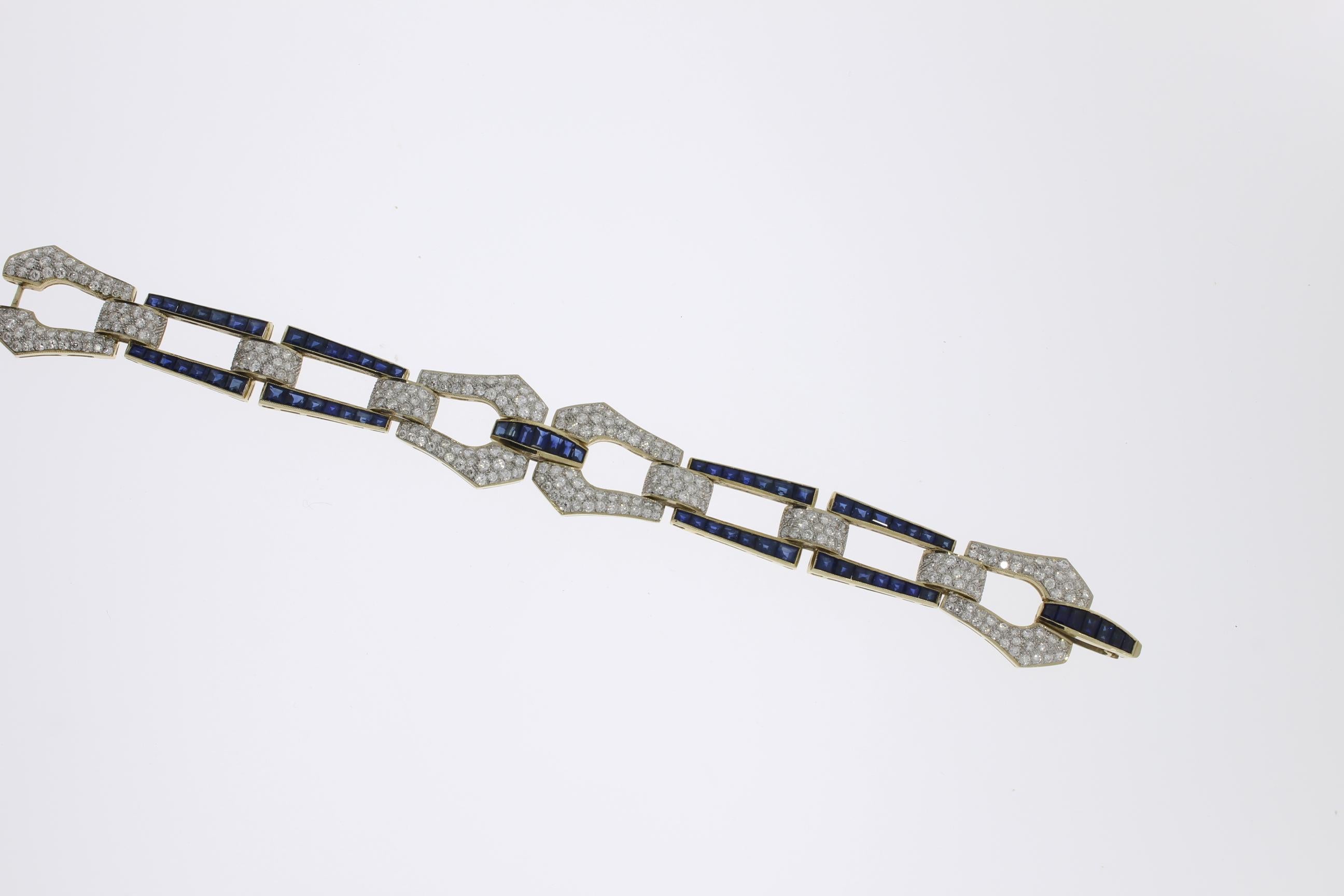 Art Deco Style Sapphire Diamond Gold Bracelet In Excellent Condition For Sale In Berlin, DE