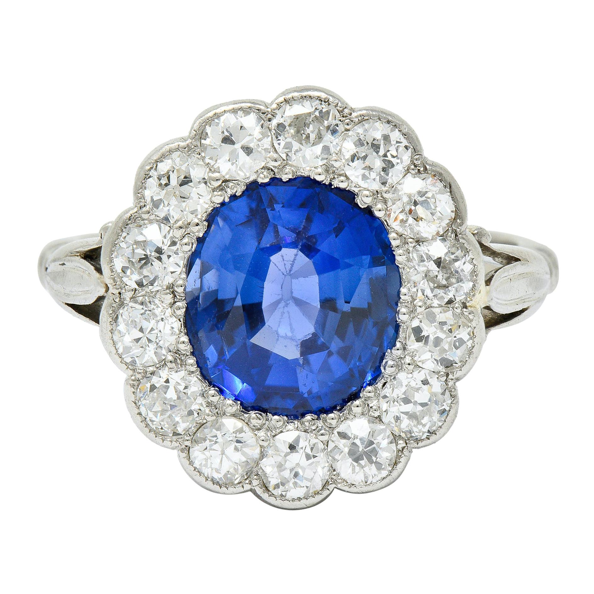 Art Deco Sapphire Diamond Platinum Cluster Fleur-de-Lis Ring