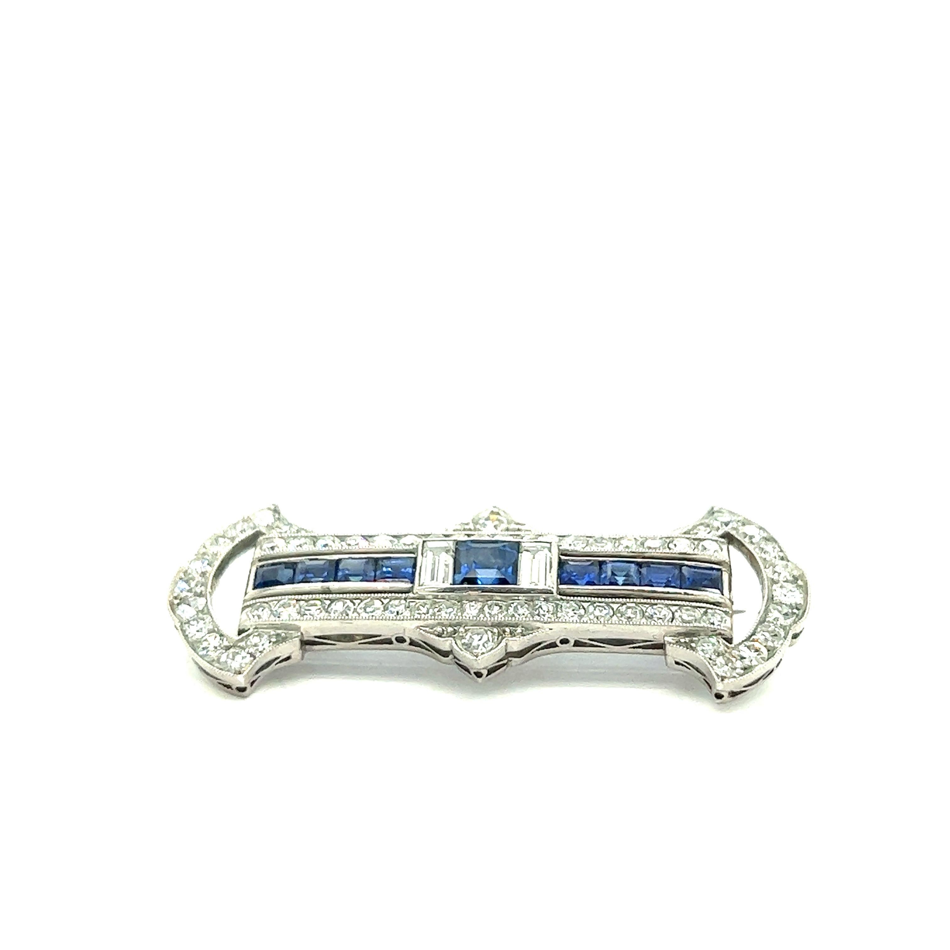Art Deco Sapphire Diamond Platinum Pin Brooch In Good Condition For Sale In New York, NY