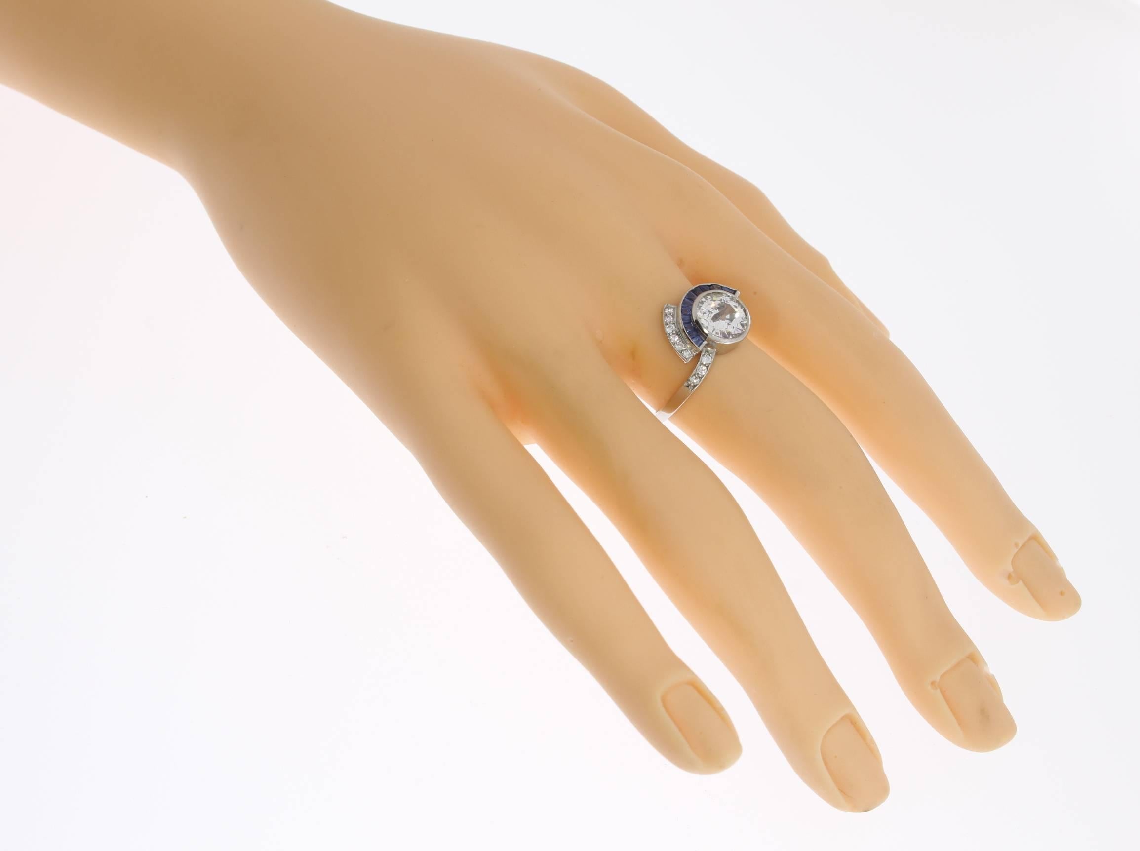 Brilliant Cut Art Deco Sapphire Diamond Platinum Ring For Sale
