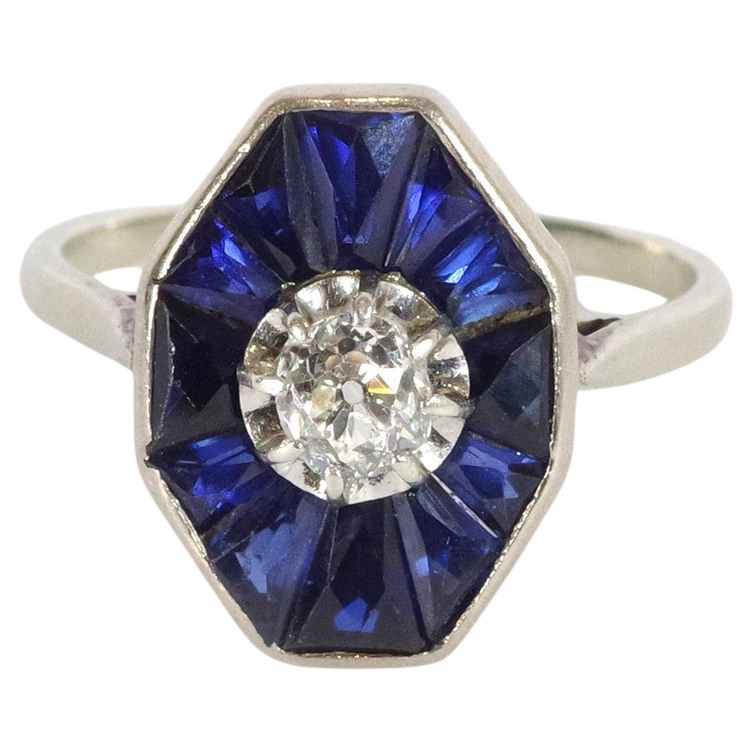 Art Deco Sapphire diamond ring in 18k gold and platinum, wedding ring For Sale