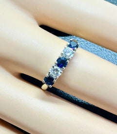 Art Deco Sapphire Diamond Wedding Engagement Band Ring Five-Stone 18 Karat Gold