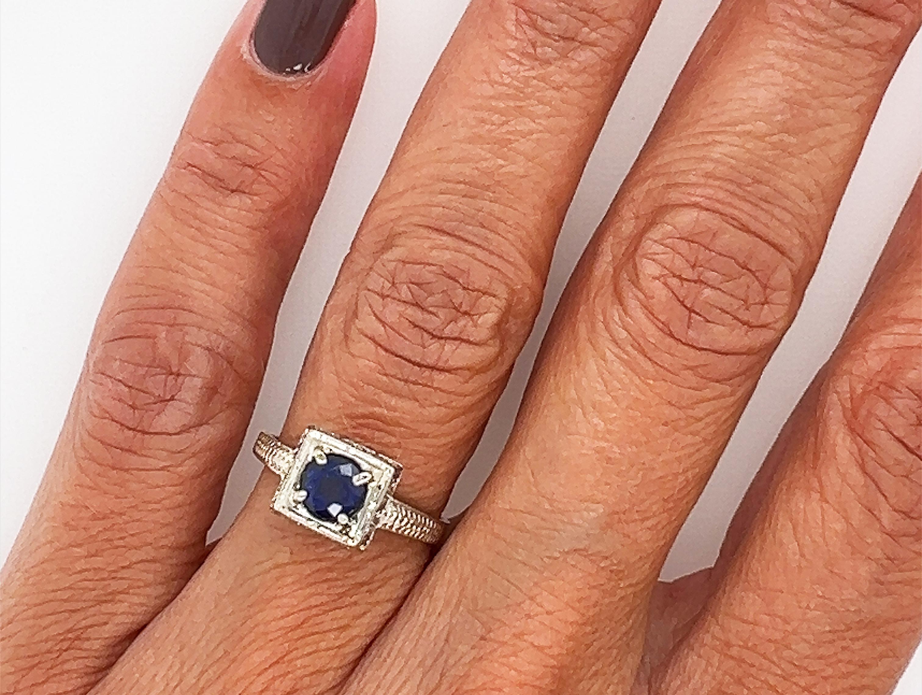 Art Deco Sapphire Engagement Ring .70ct 18K Solitaire Antique Original 1920's For Sale 2