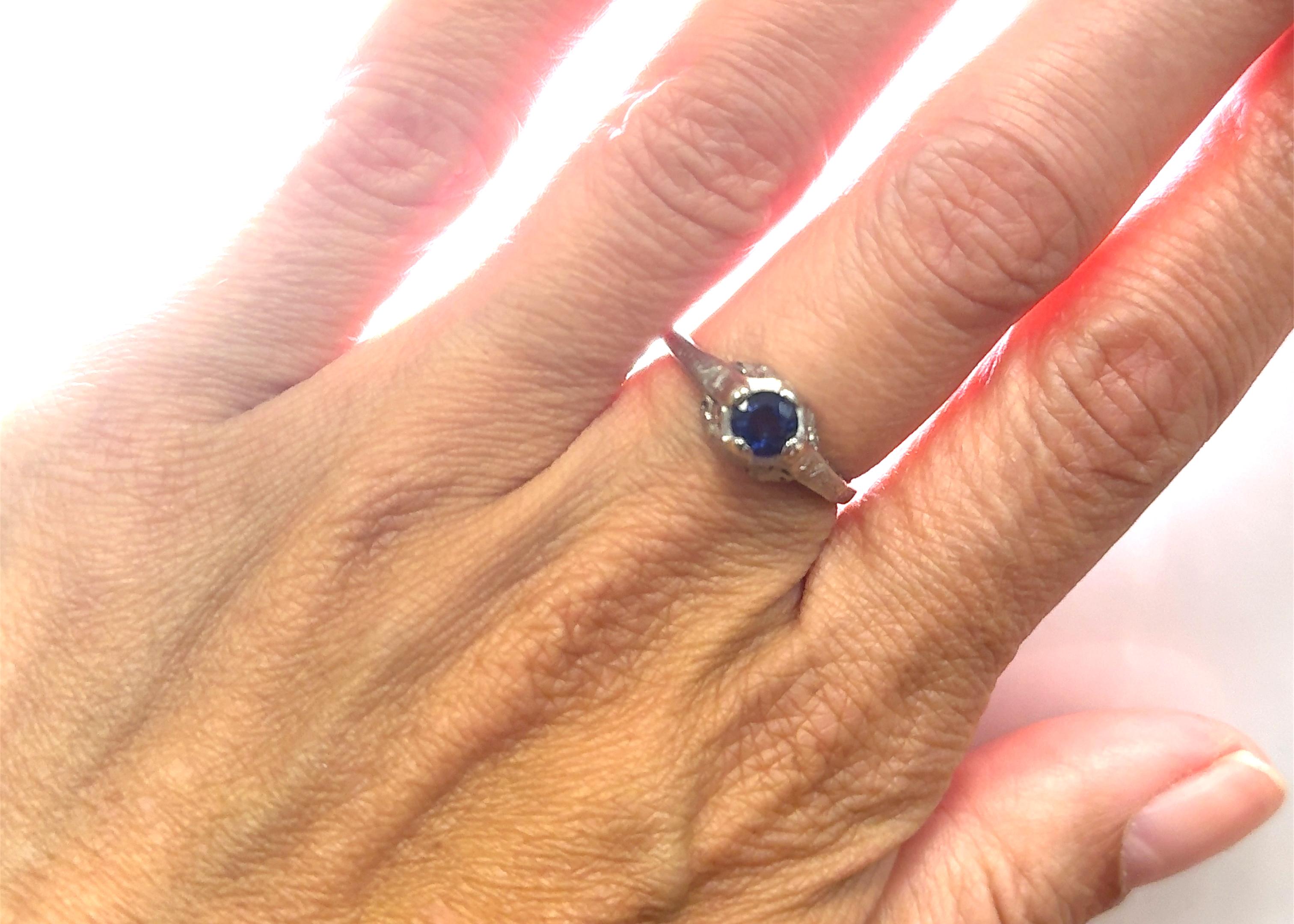 Women's Art Deco Sapphire Engagement Ring .70ct Solitaire Platinum Antique Original 1920 For Sale