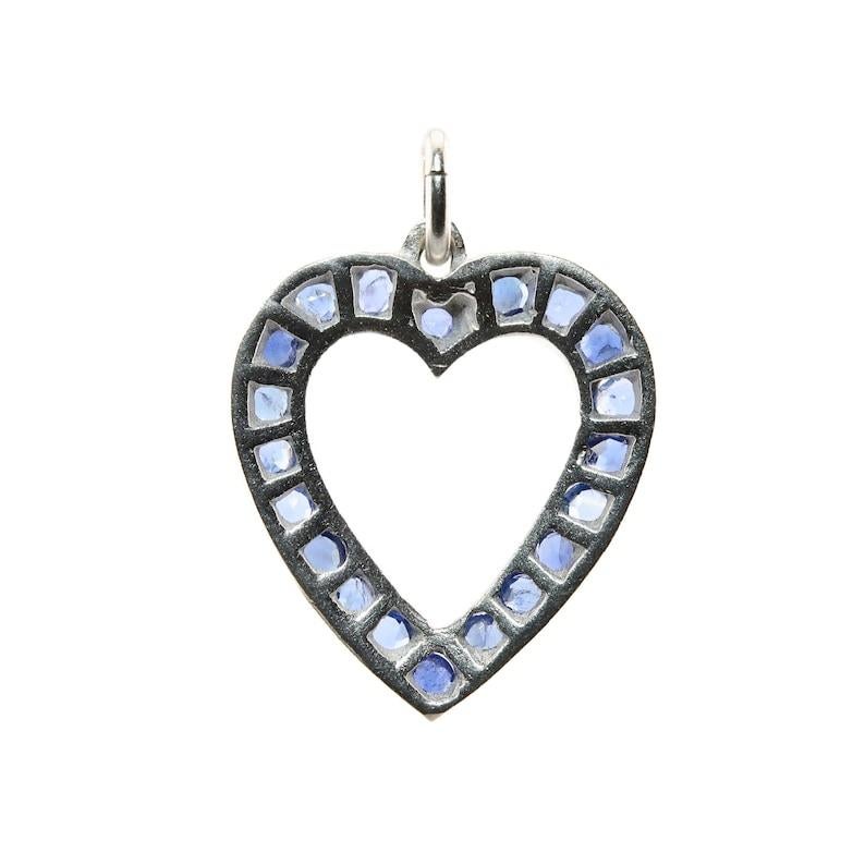 Art Deco Sapphire Heart Pendant Charm in Platinum In Good Condition For Sale In Boston, MA