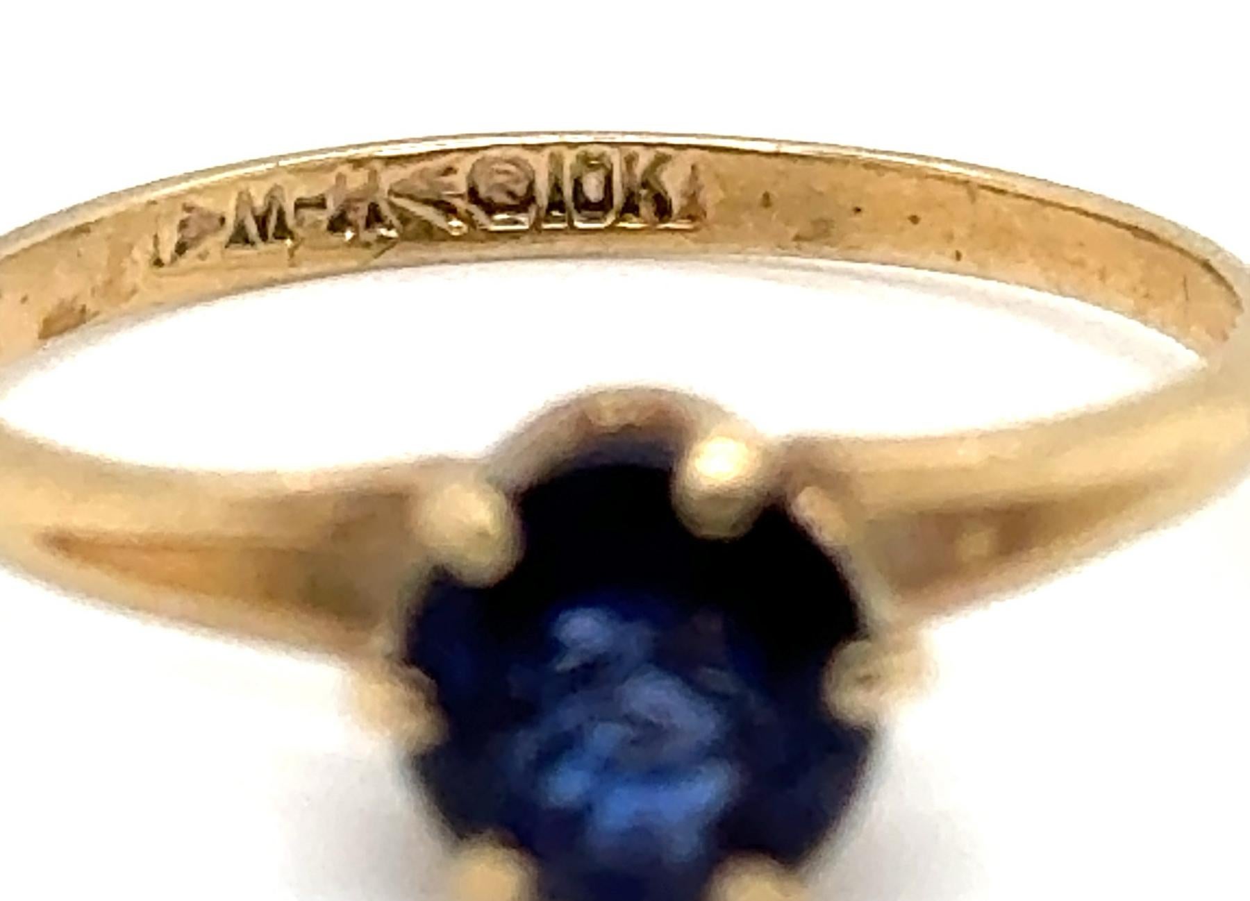 Art Deco Sapphire Ring 1ct Round Solitaire Original 1930s-1940s Antique MH Trade In Excellent Condition In Dearborn, MI