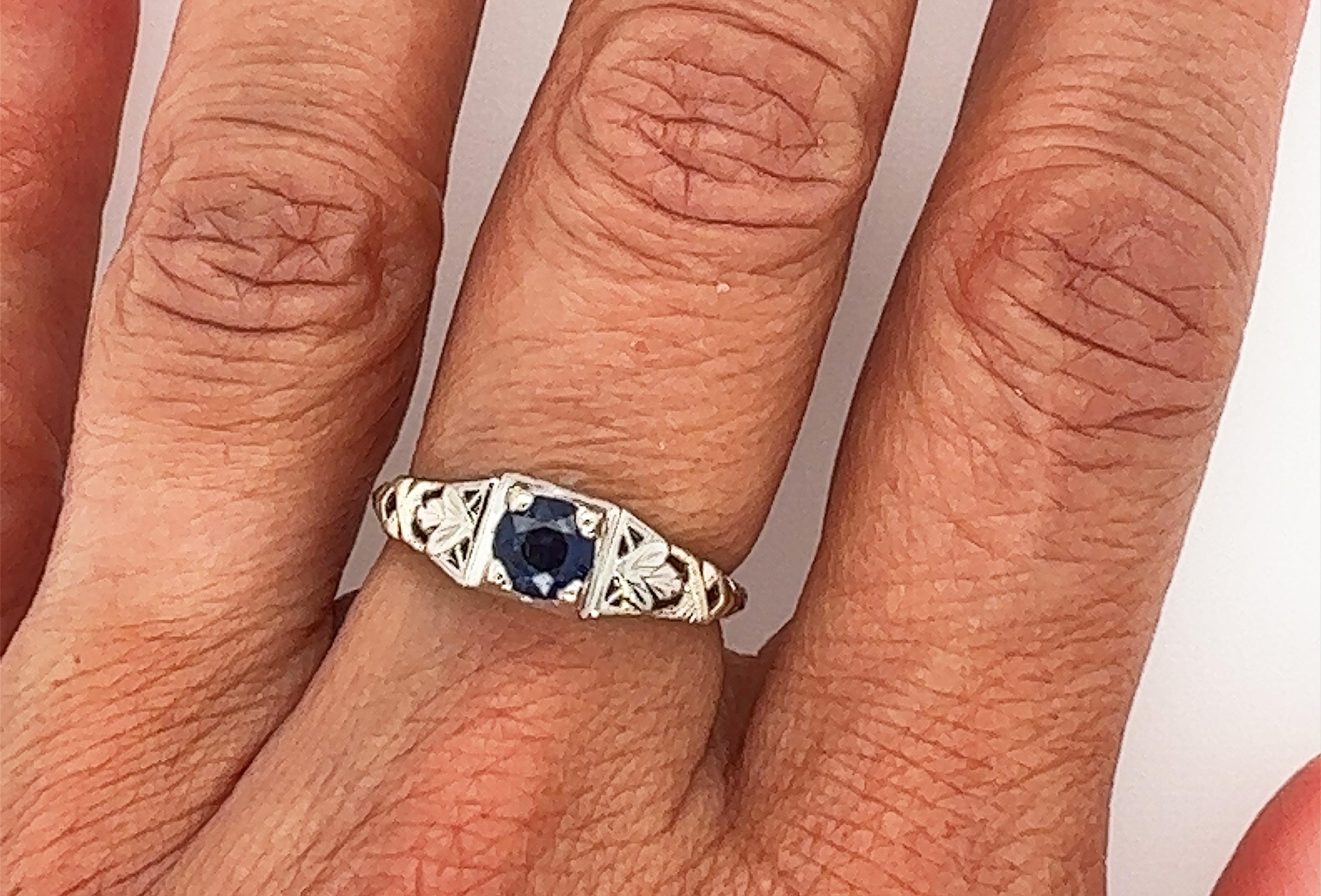 Art Deco Saphir-Ring .56ct rund natürliche Original 1930er Jahre Antike Blumen 18K 2
