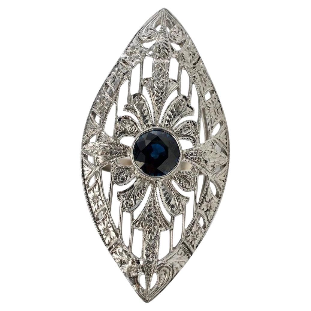 Art Deco Sapphire Ring Shield 18K White Gold Cocktail For Sale