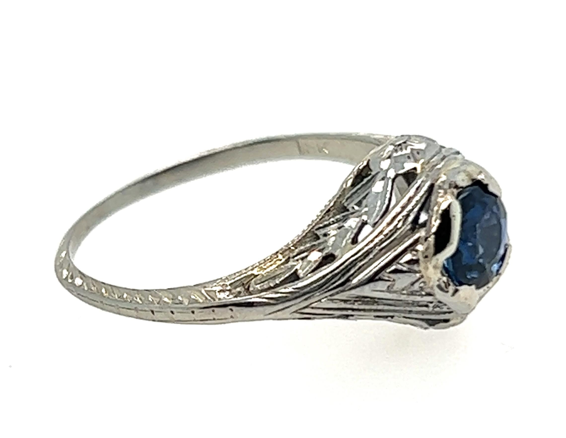 Art Deco Sapphire Solitaire Engagement Ring .65ct Original 1920s Antique 18K In Excellent Condition For Sale In Dearborn, MI