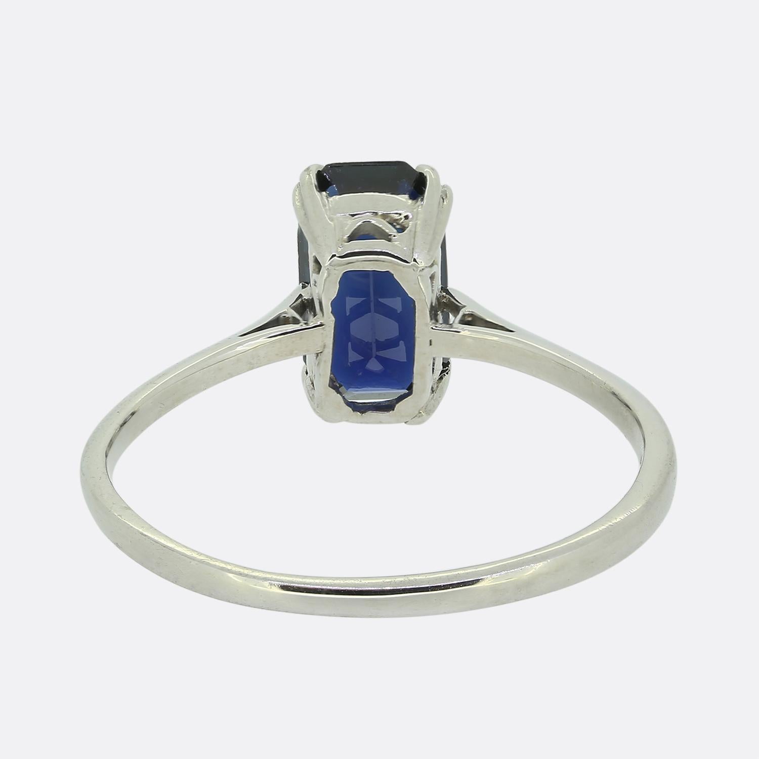 Art Deco Sapphire Solitaire Ring In Good Condition For Sale In London, GB