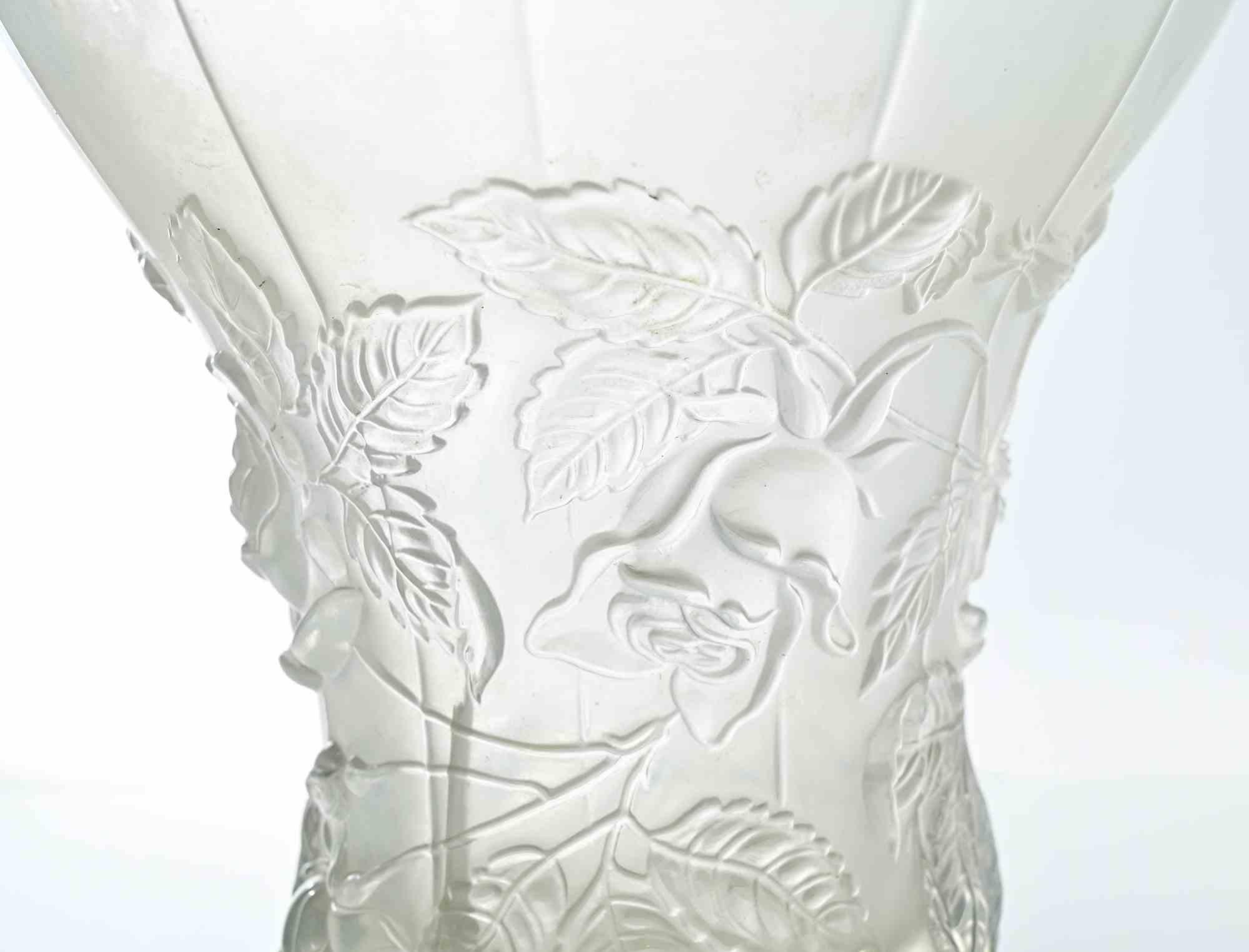 Art Deco Satin Barolac Glass vase by Joseph Inwald, 1930s In Good Condition For Sale In Roma, IT