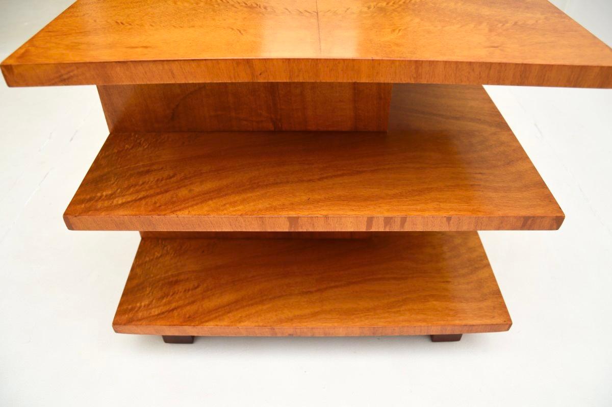 Table d'appoint / de salon Art Deco en Wood Satin en vente 2