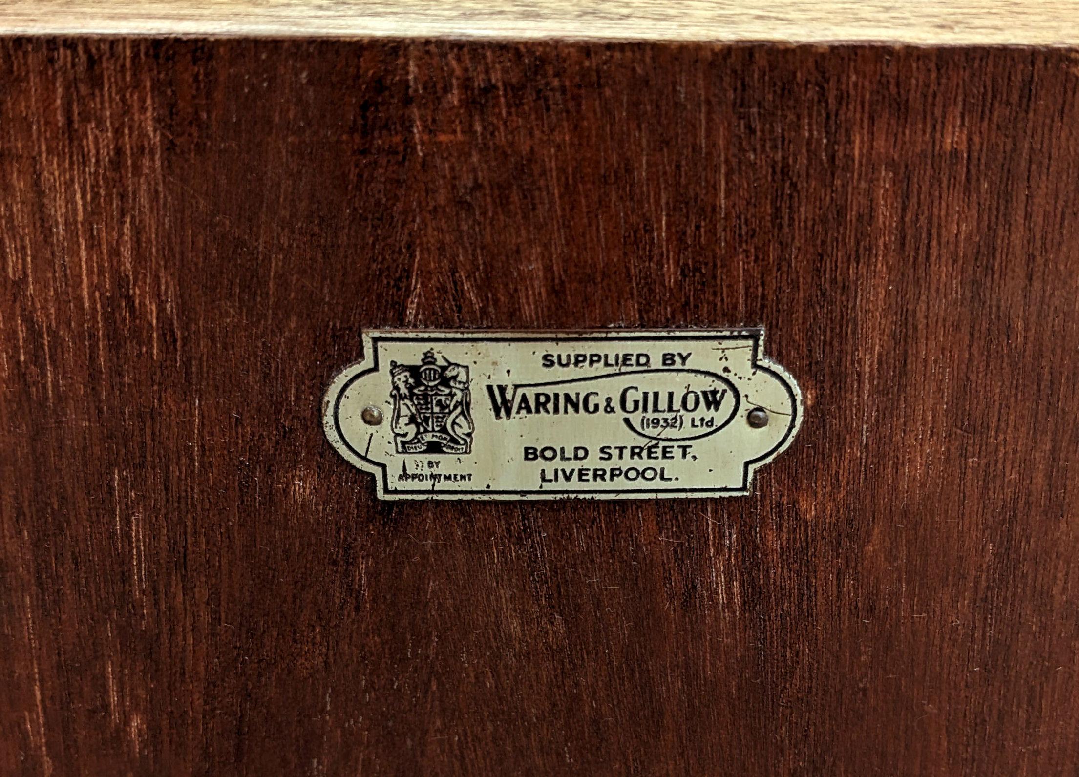 Art Deco Satinwood Cocktail Cabinet, Dry Bar By Waring & Gillow, England, c1930 For Sale 2