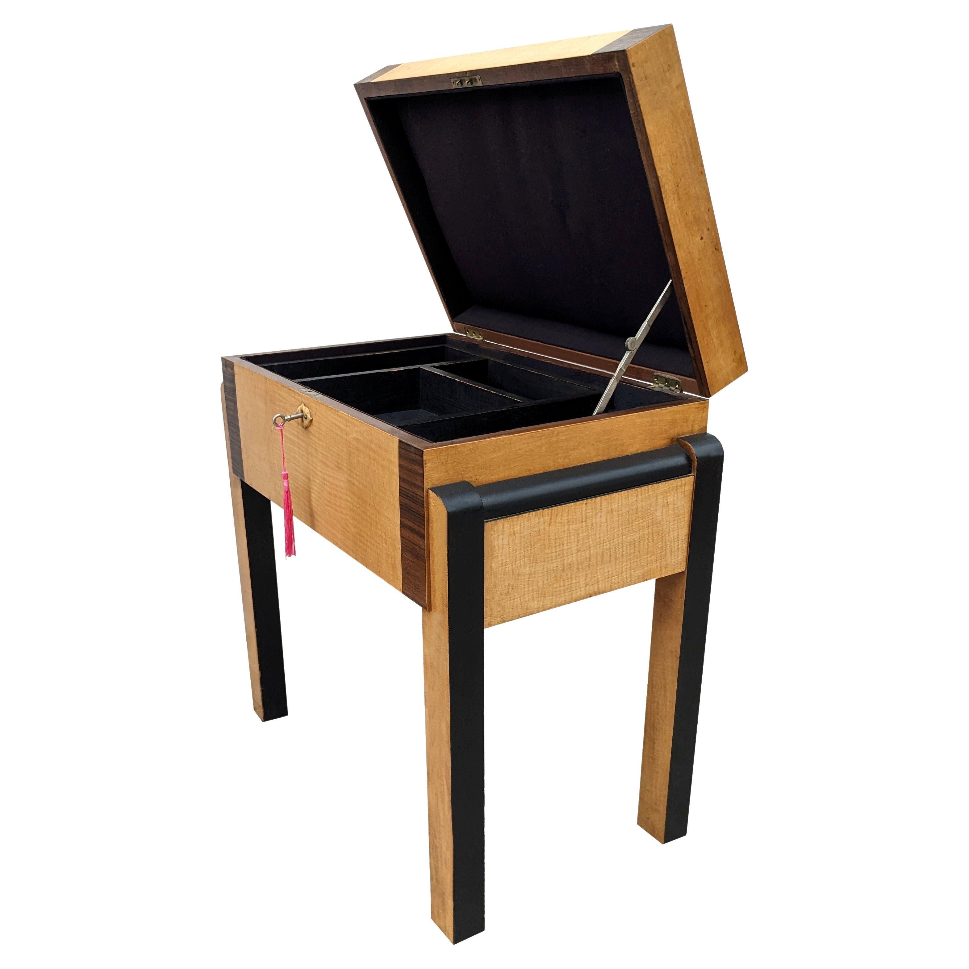 Work Box-Tisch aus Seidenholz und Nussbaumholz im Art déco-Stil, englisch, um 1930