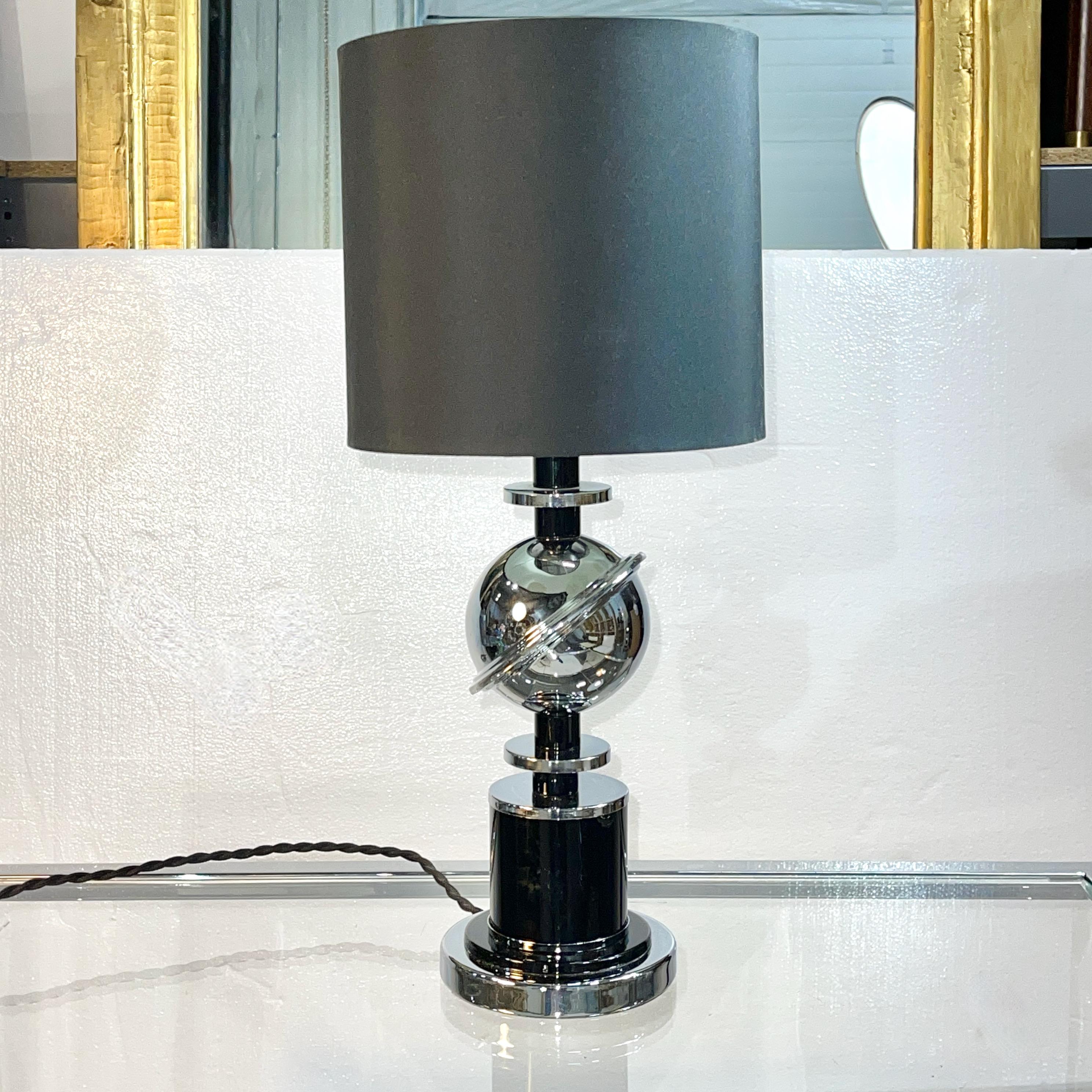 Art Deco Saturn Desk Lamp In Good Condition For Sale In Hanover, MA