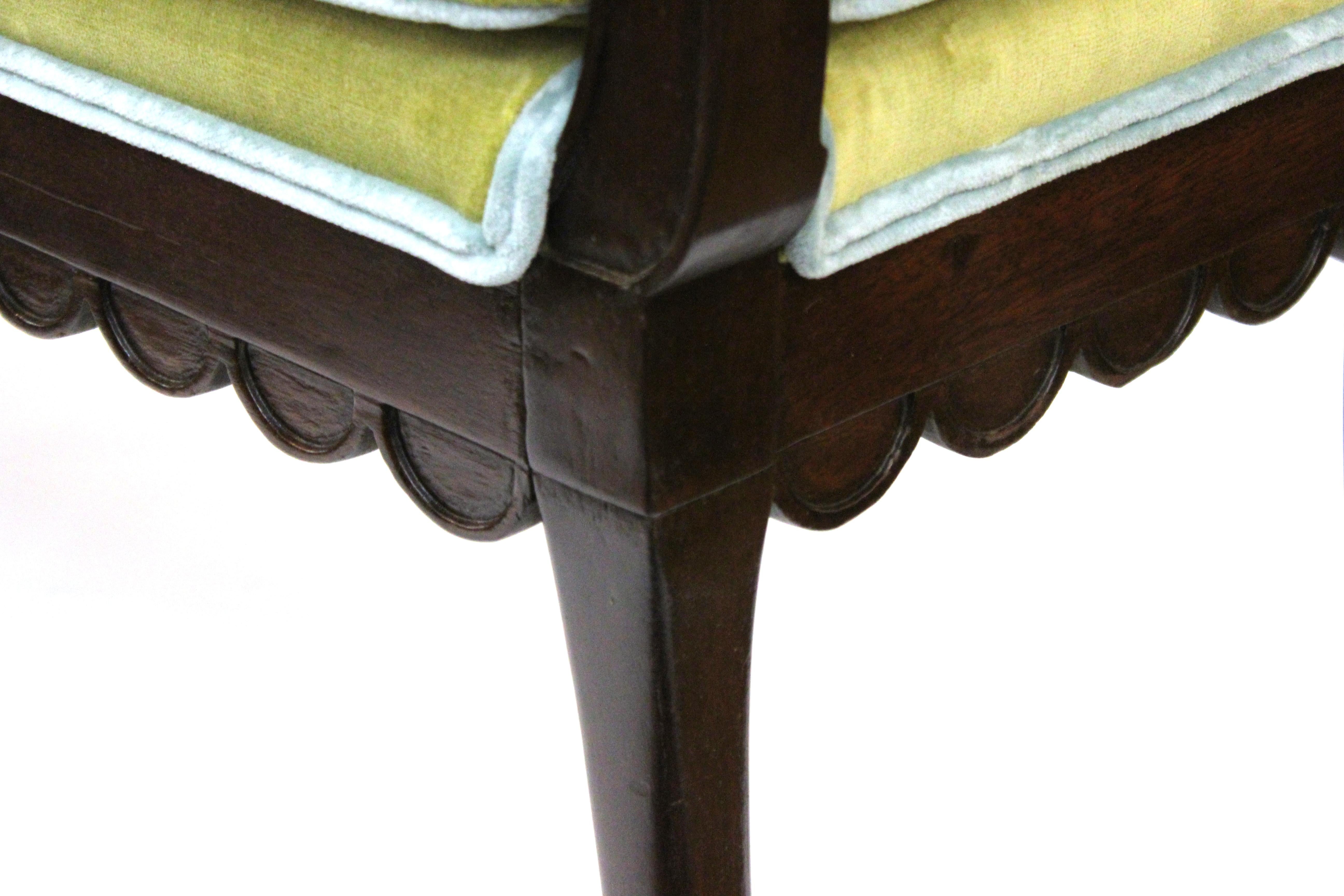 Early 20th Century Art Deco Scalloped Bench in Mahogany with Velvet Cushion