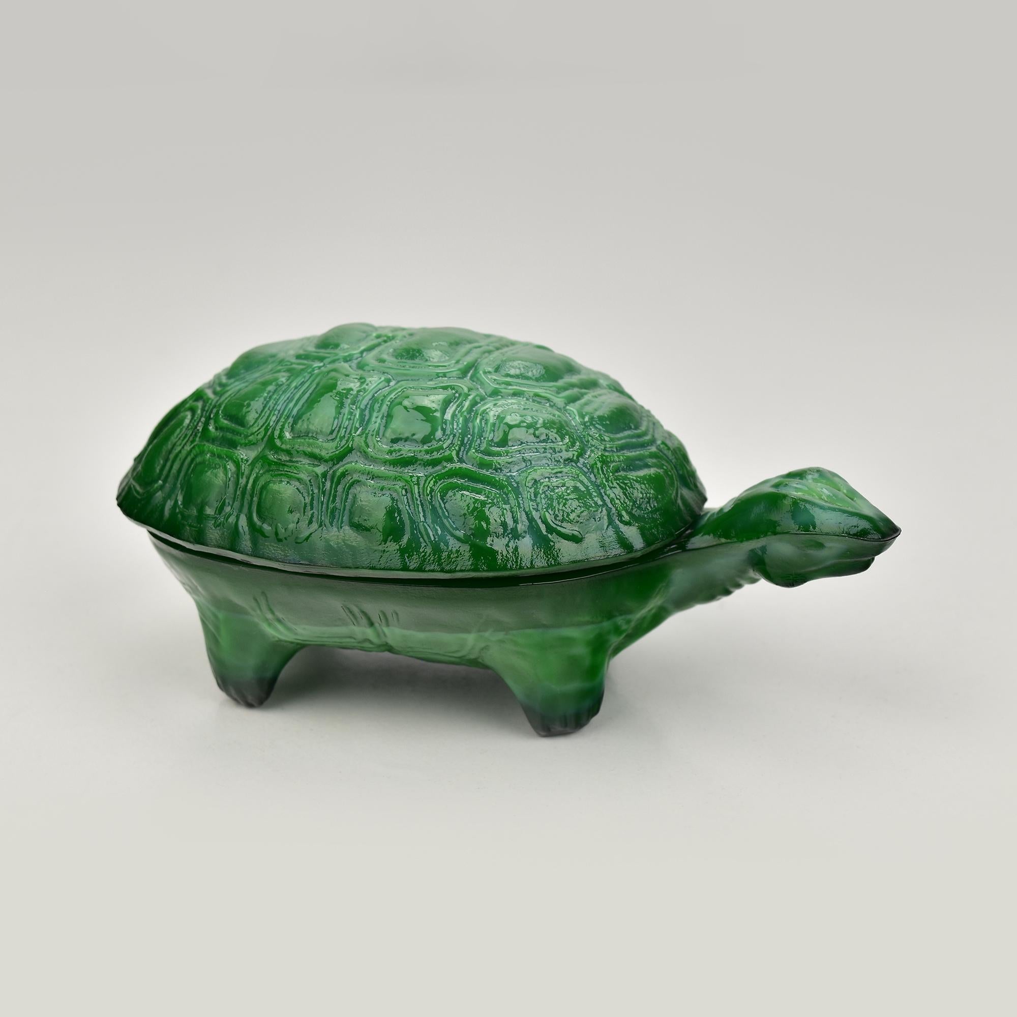 Art Decó Schlevogt & Hoffmann Vaso de malaquita Tortuga Plato de baratijas en Excelente estado para la venta en Bad Säckingen, DE