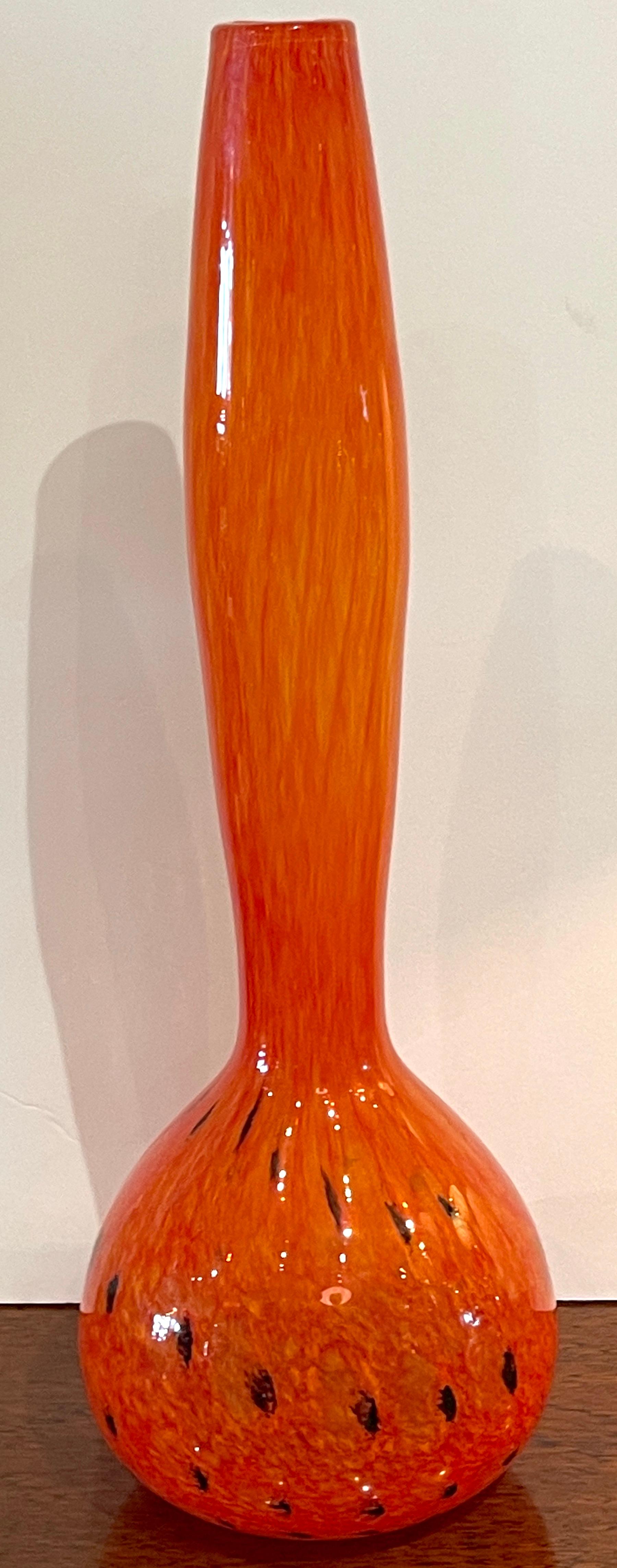 Vase fuselé art déco Schneider Glass orange et noir avec motif 'léopard'. Bon état - En vente à West Palm Beach, FL