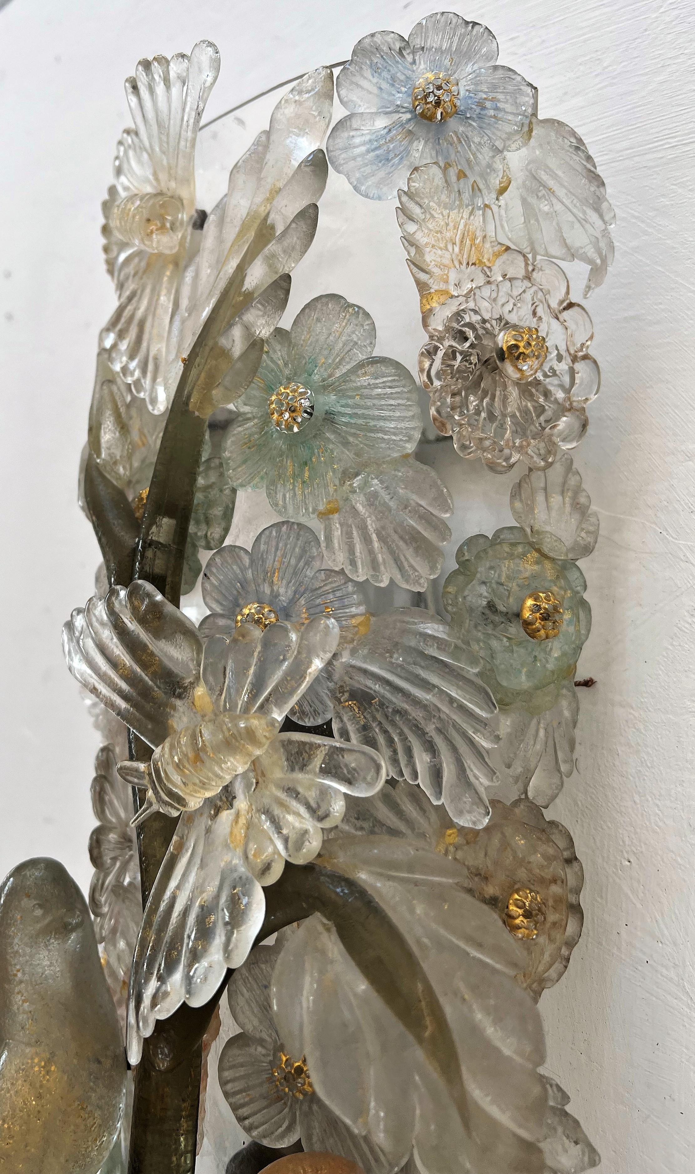 Art Deco Sconce in Hand Sculpted Murano Glass, Italy For Sale 9