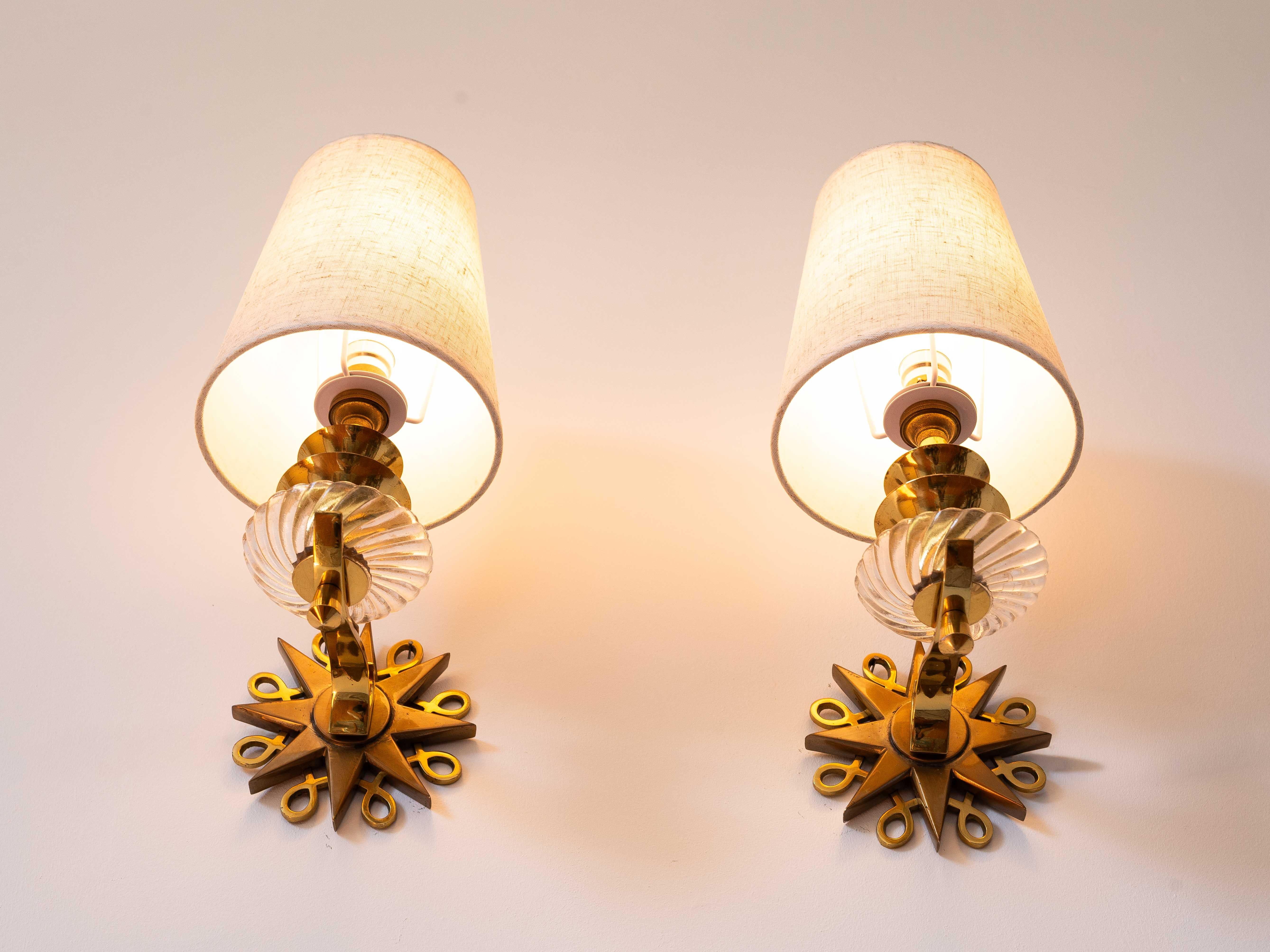 Art Deco Sconces in Brass, Bronze & Glass - in the style of Jules Leleu - 1930s For Sale 6