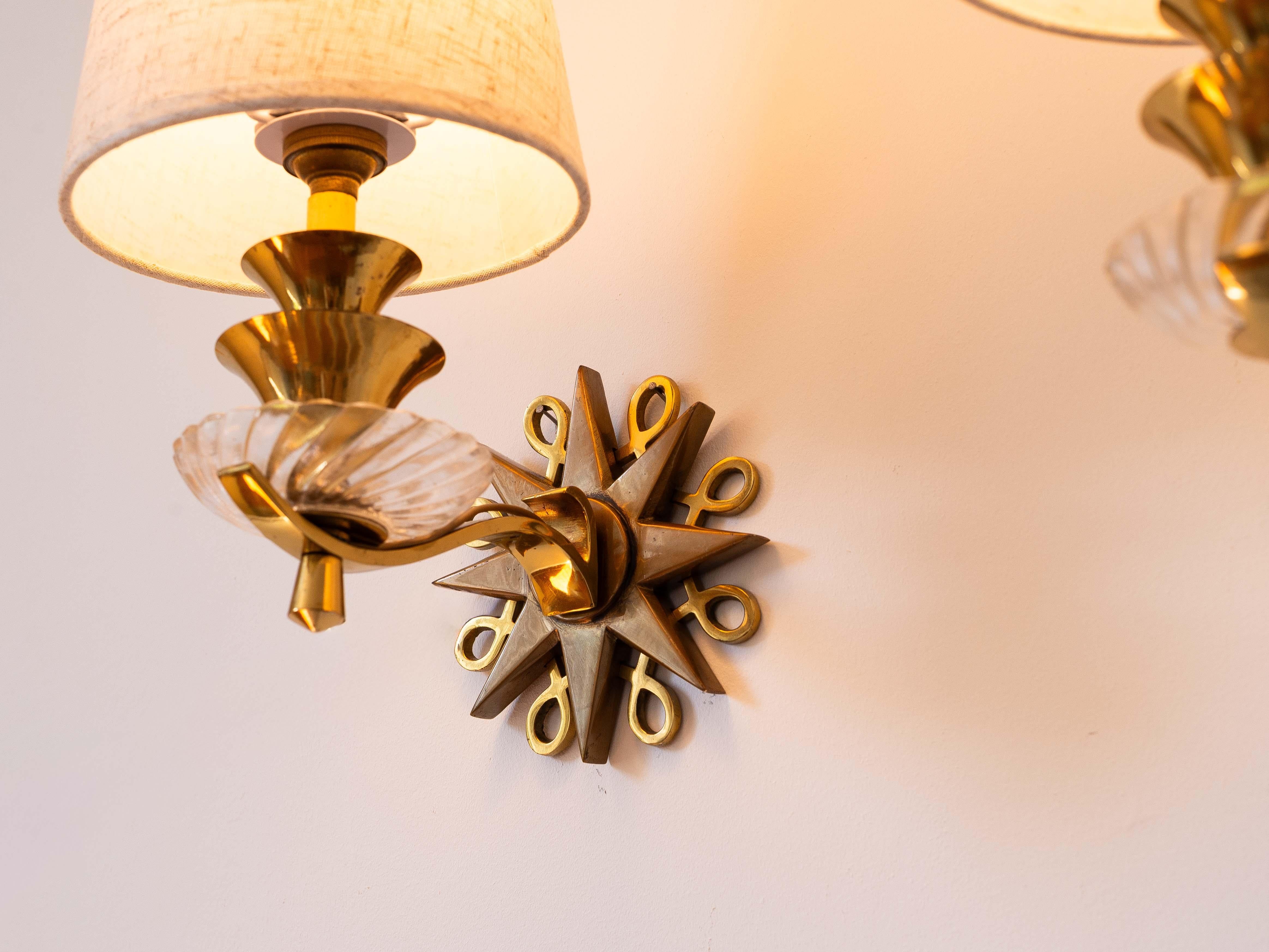 Art Deco Sconces in Brass, Bronze & Glass - in the style of Jules Leleu - 1930s For Sale 3