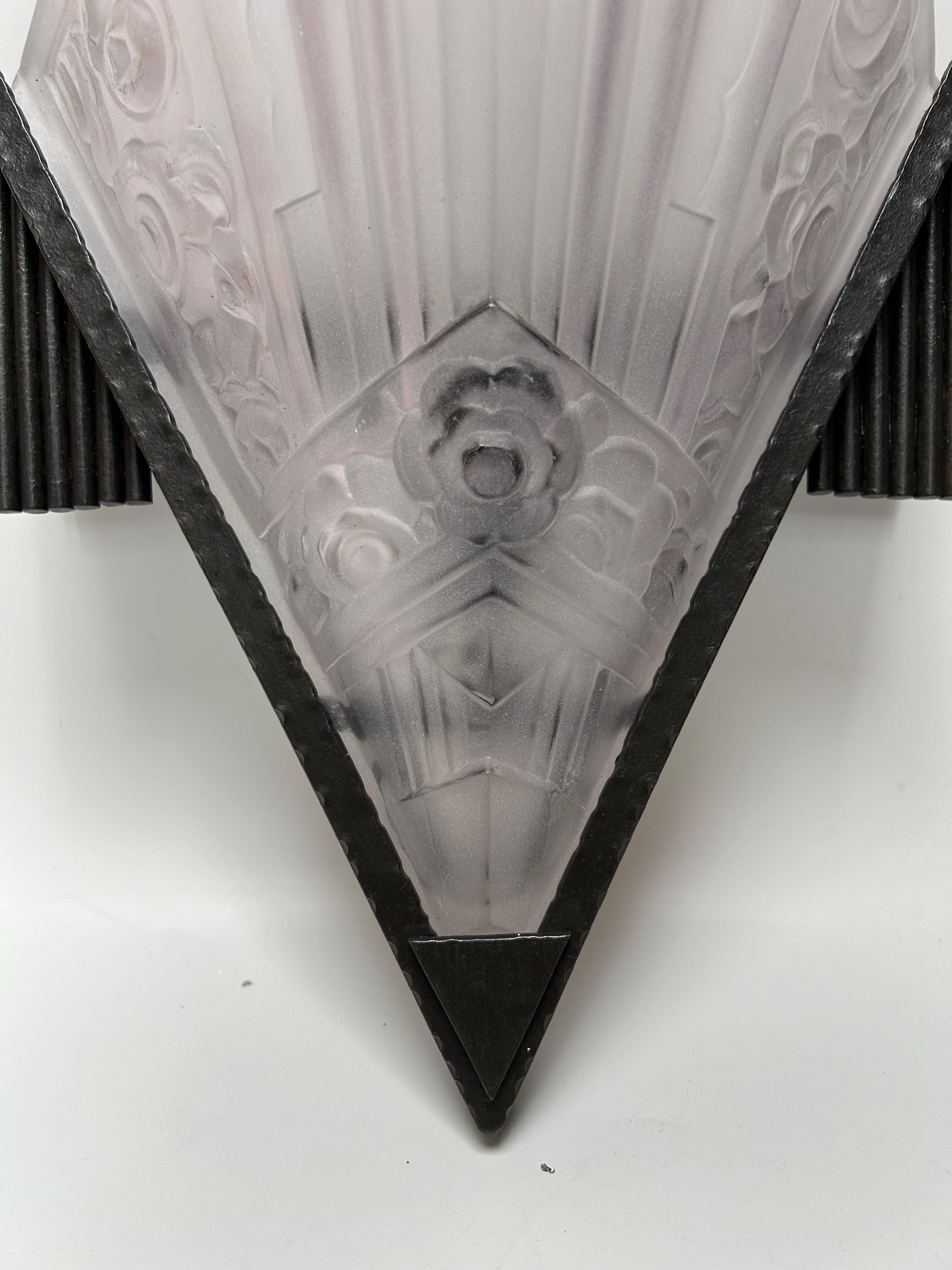 Art Deco Sconces Suite of 4 Signed SEVB In Excellent Condition For Sale In NANTES, FR
