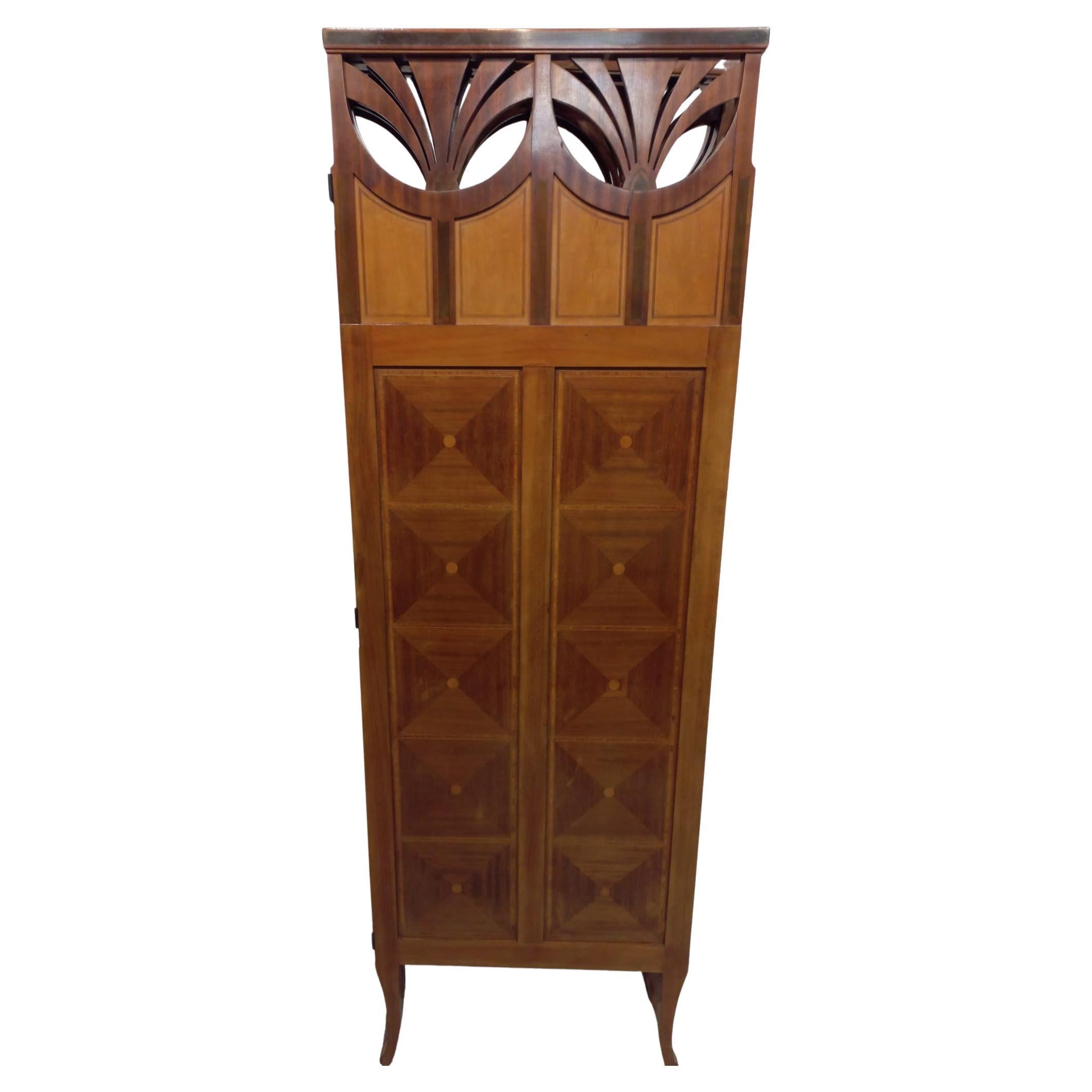 Art Deco screen made of solid wood For Sale 4