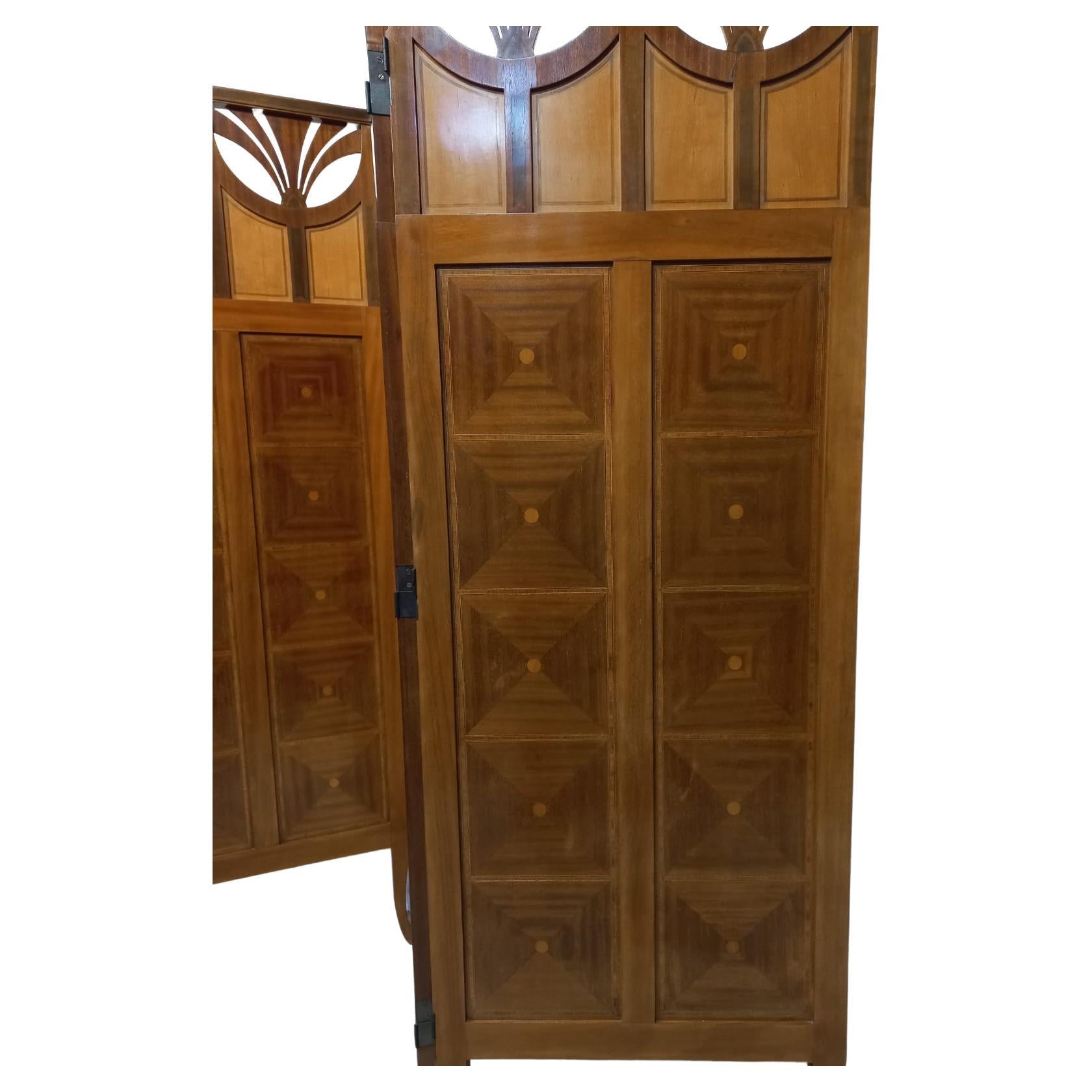 Art Deco screen made of solid wood In Good Condition For Sale In Vienna, AT