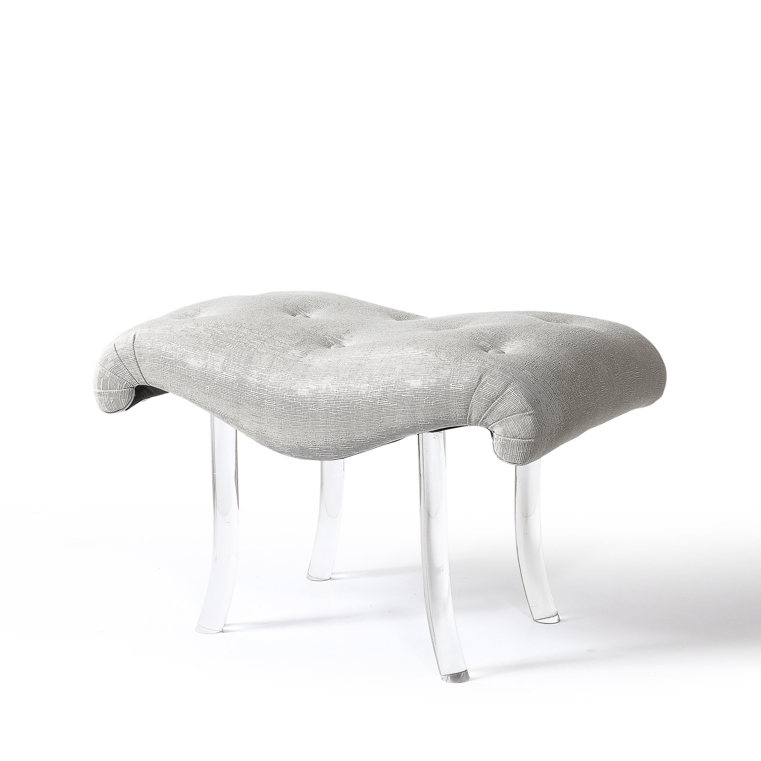 Art déco Banc curviligne en lucite Art Déco en forme de volute par Grosfeld House en vente