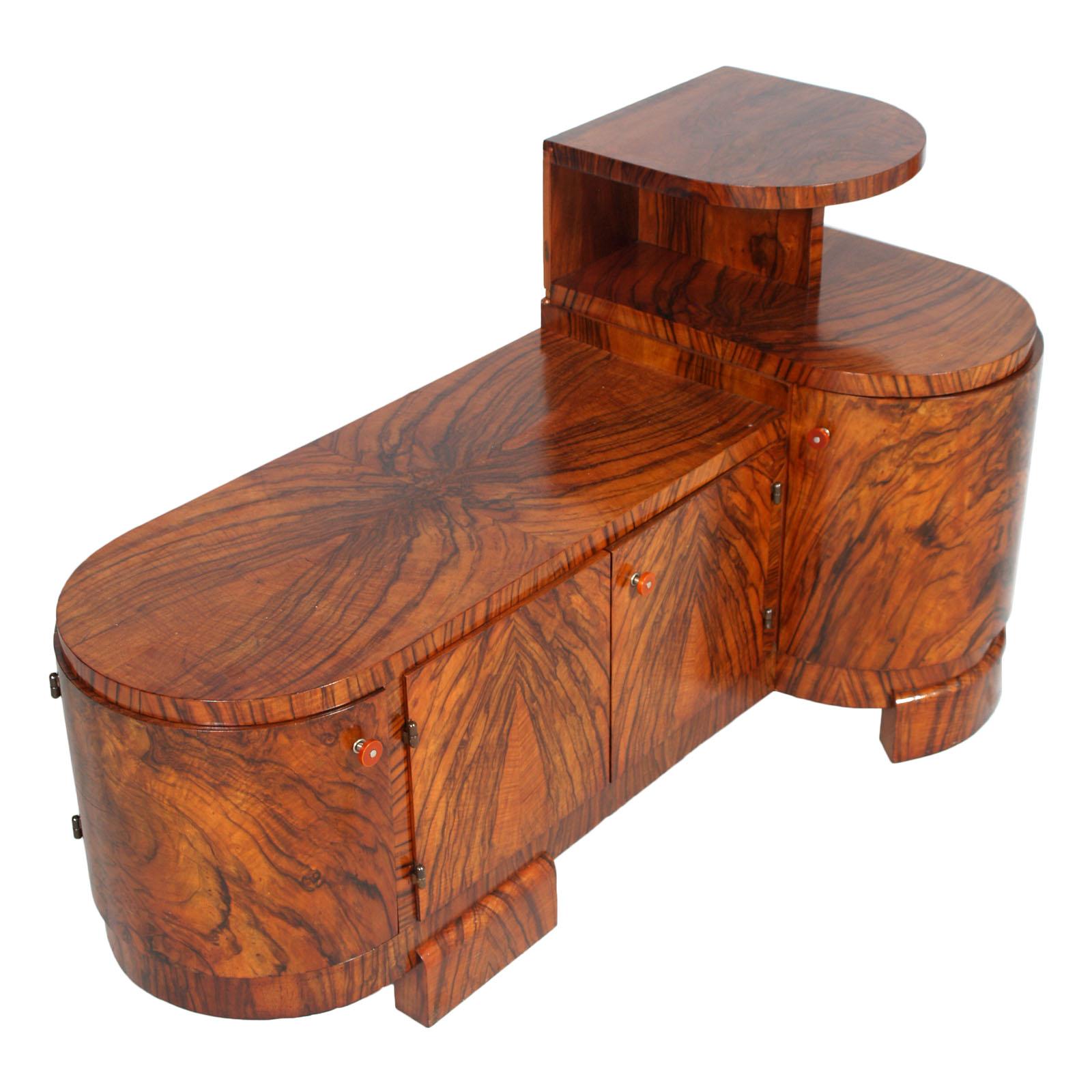 Art Deco Vanity , Skulpturaler Eingangsschrank,  von Osvaldo Borsani , Nussbaum Wurzelholz (Italienisch) im Angebot