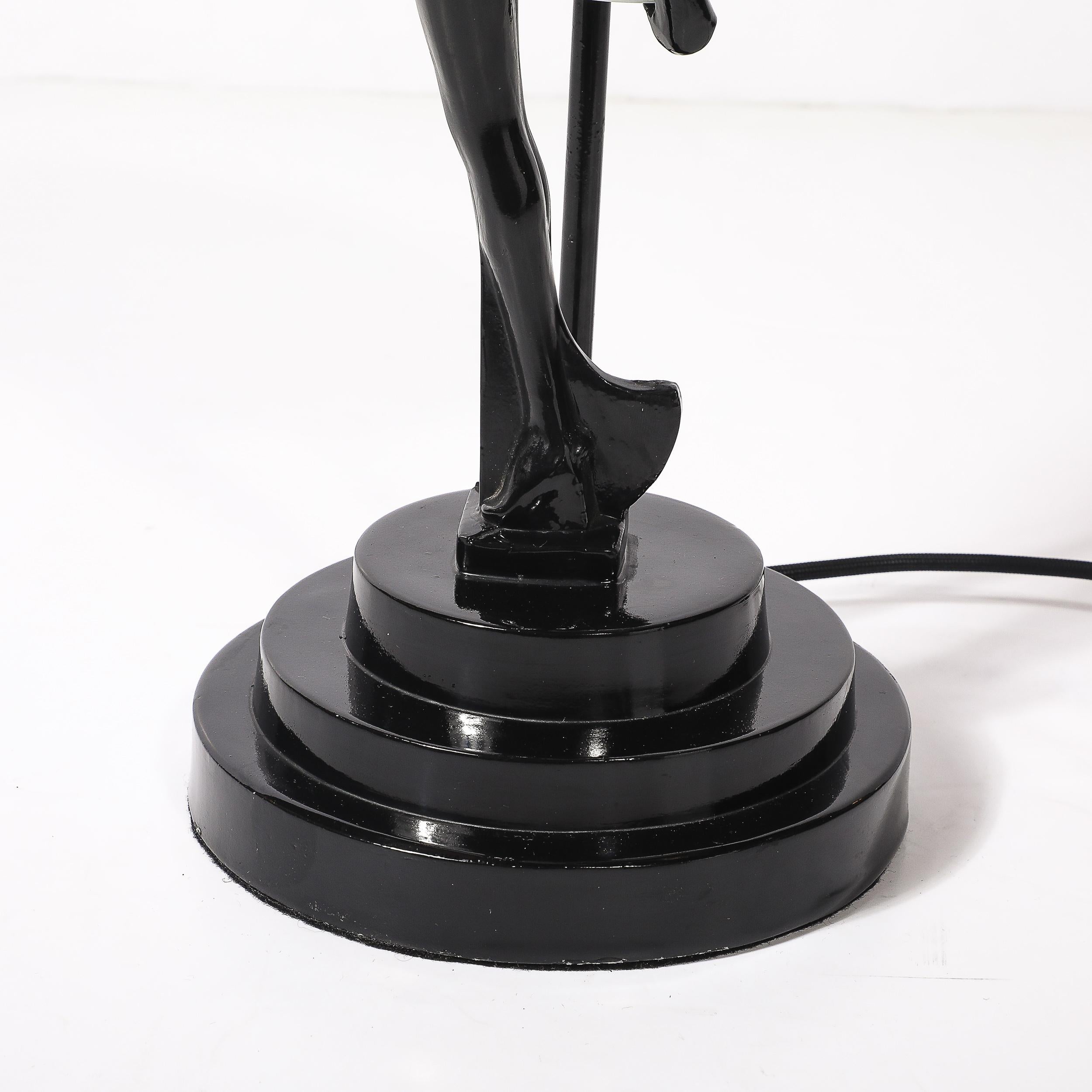 Art Deco Sculptural Nude Table Lamp in Black Enamel & Frosted Glass In Excellent Condition For Sale In New York, NY