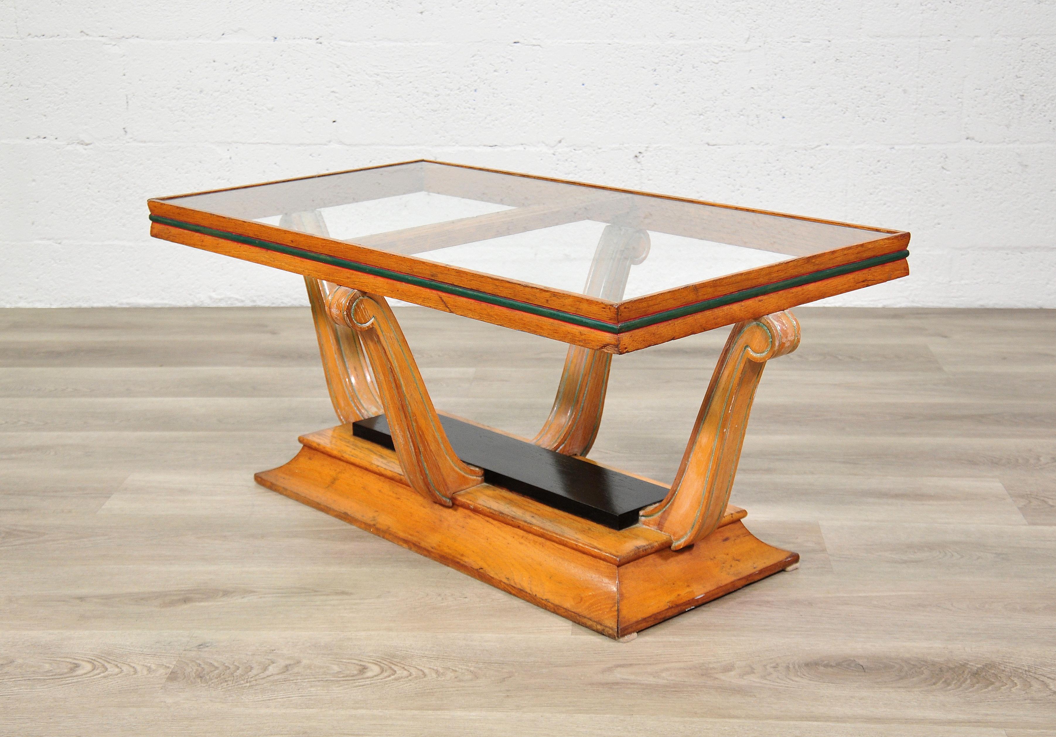 Verre Table basse sculpturale Art Déco en bois et verre en vente