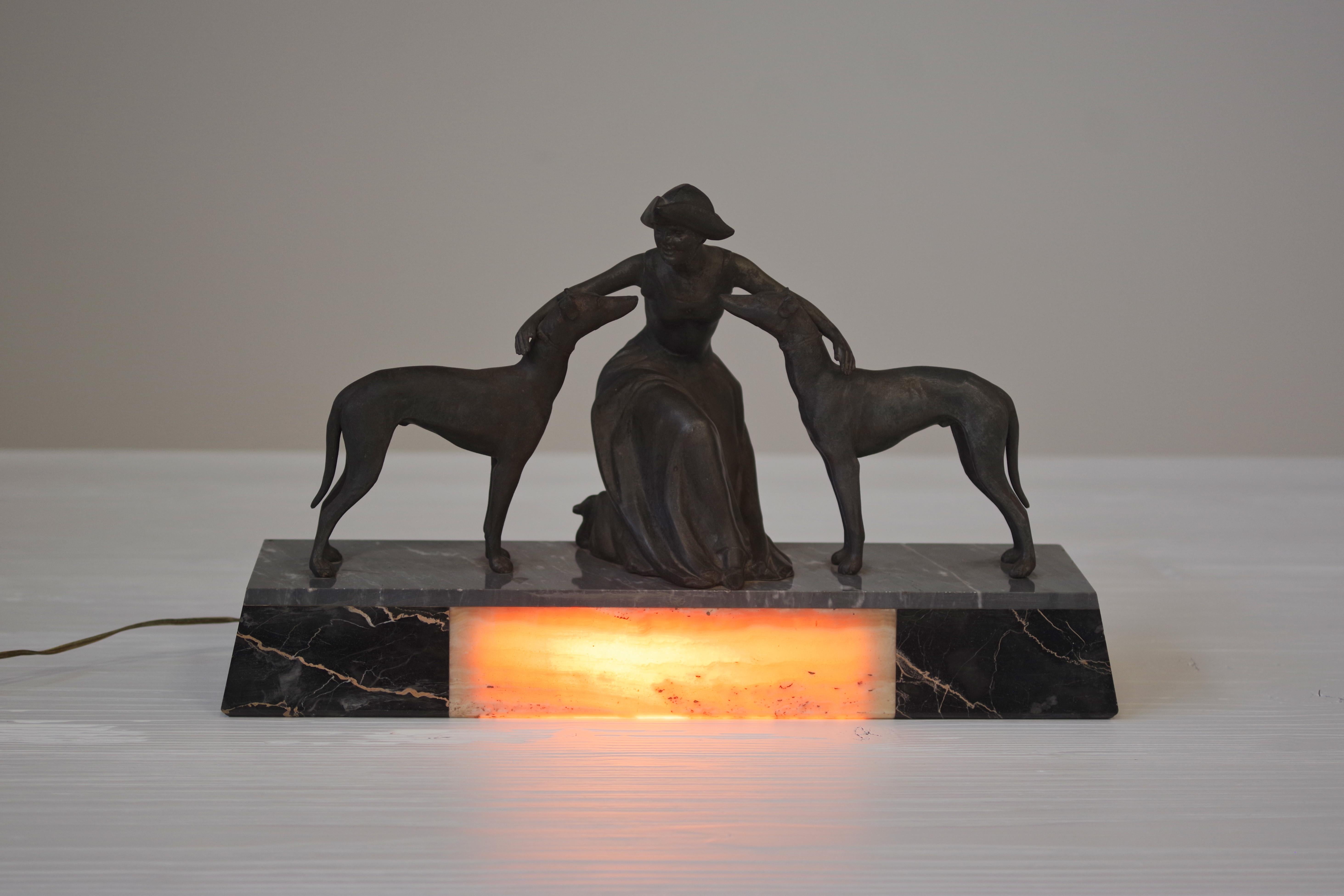 Sculpture Art Déco, années 1930 - Un chef-d'œuvre intemporel en vente 2