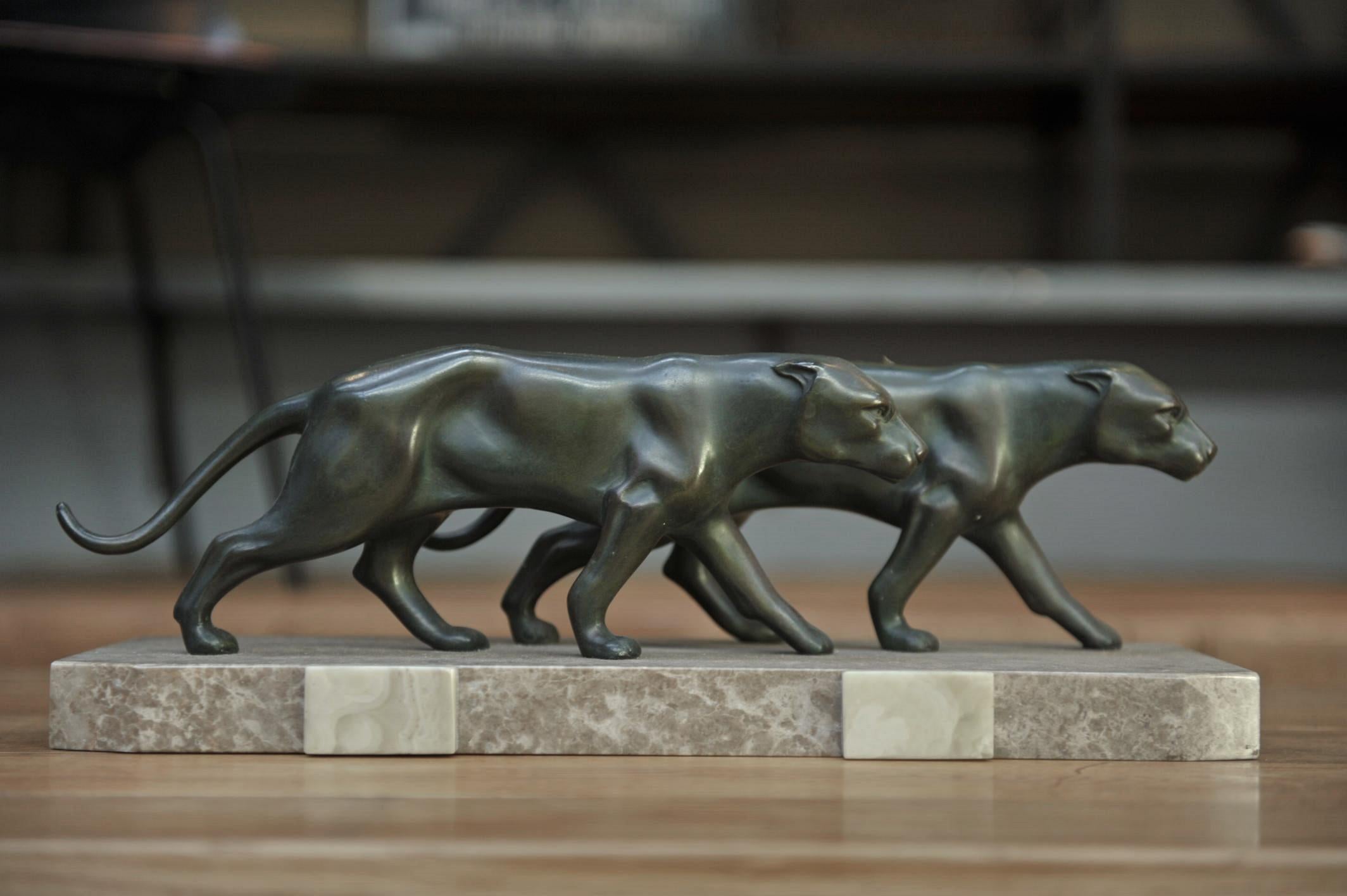 French Art Deco Sculpture 2 Panthers on Marble Base, circa 1925