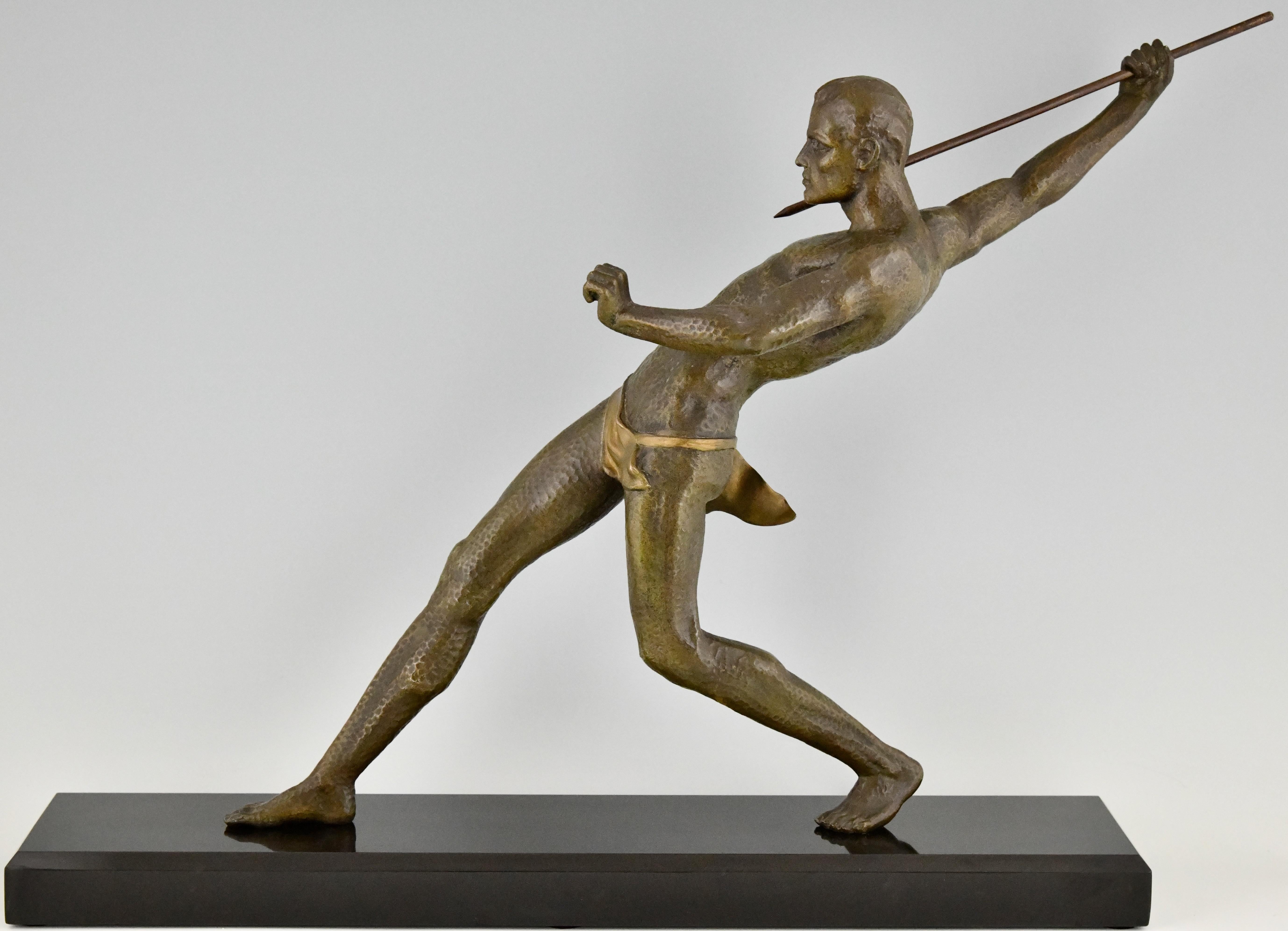 Art Deco sculpture athlete with spear javelin thrower signed by Limousin, 1930. In Good Condition For Sale In Antwerp, BE