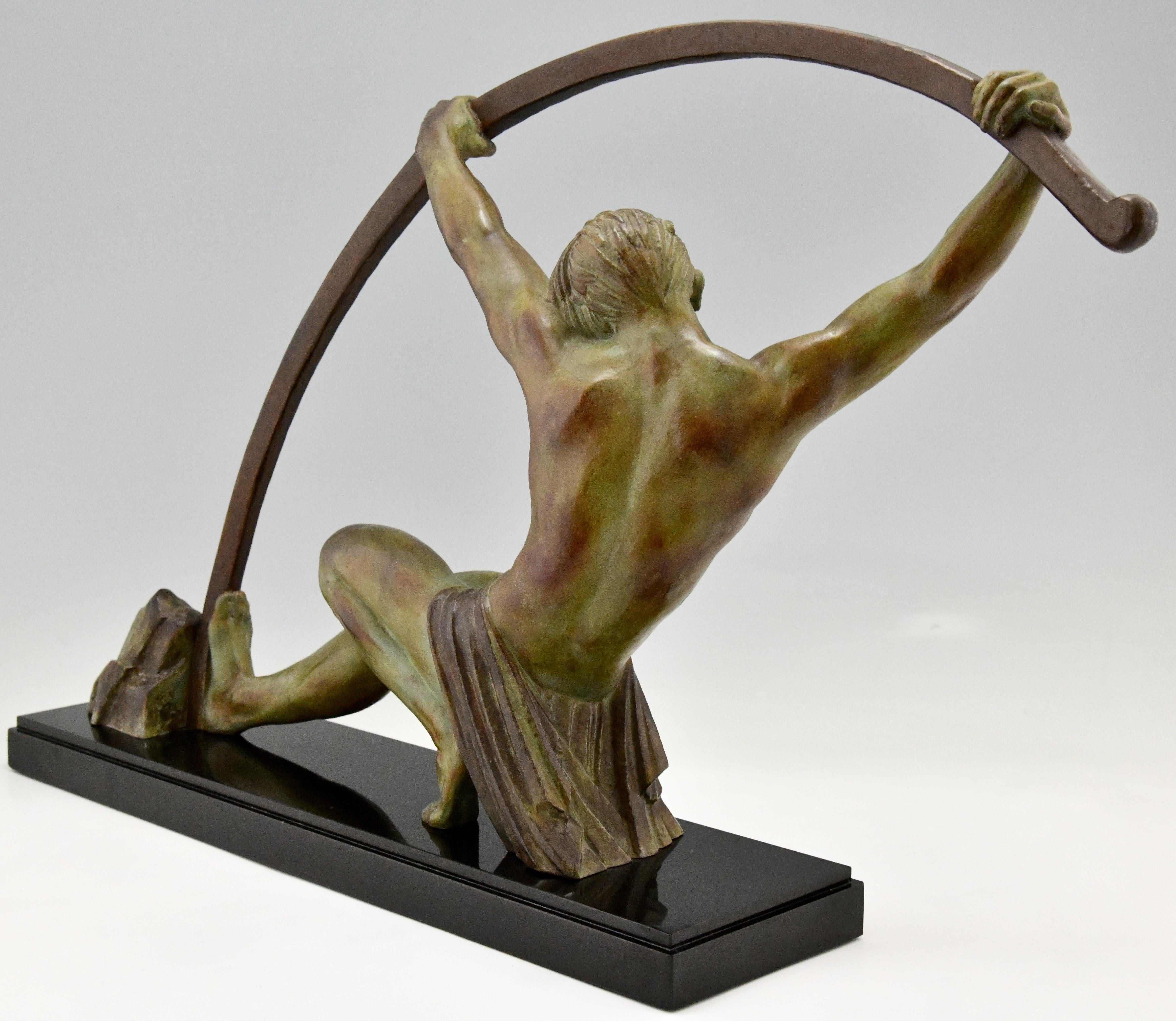 Mid-20th Century Art Deco Sculpture Bending Bar Man L'age Du Bronze Demetre H. Chiparus, 1930