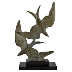 Sculpture Art Déco - Oiseaux en vol par M. Font, France, 1930