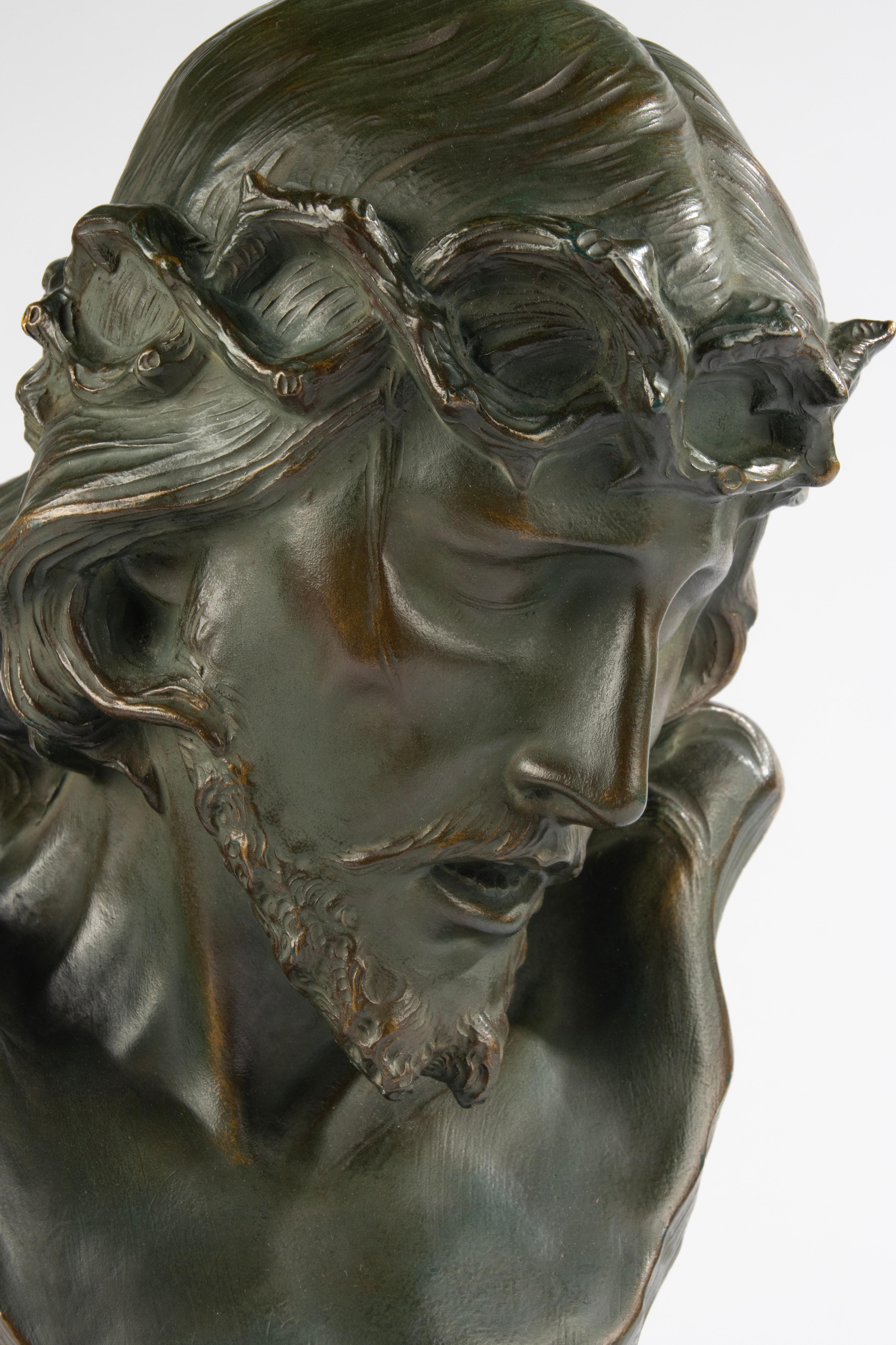 Sculpture Art déco - Buste de Jésus-Christ - Johannes Dommisse - Terracotta en vente 9