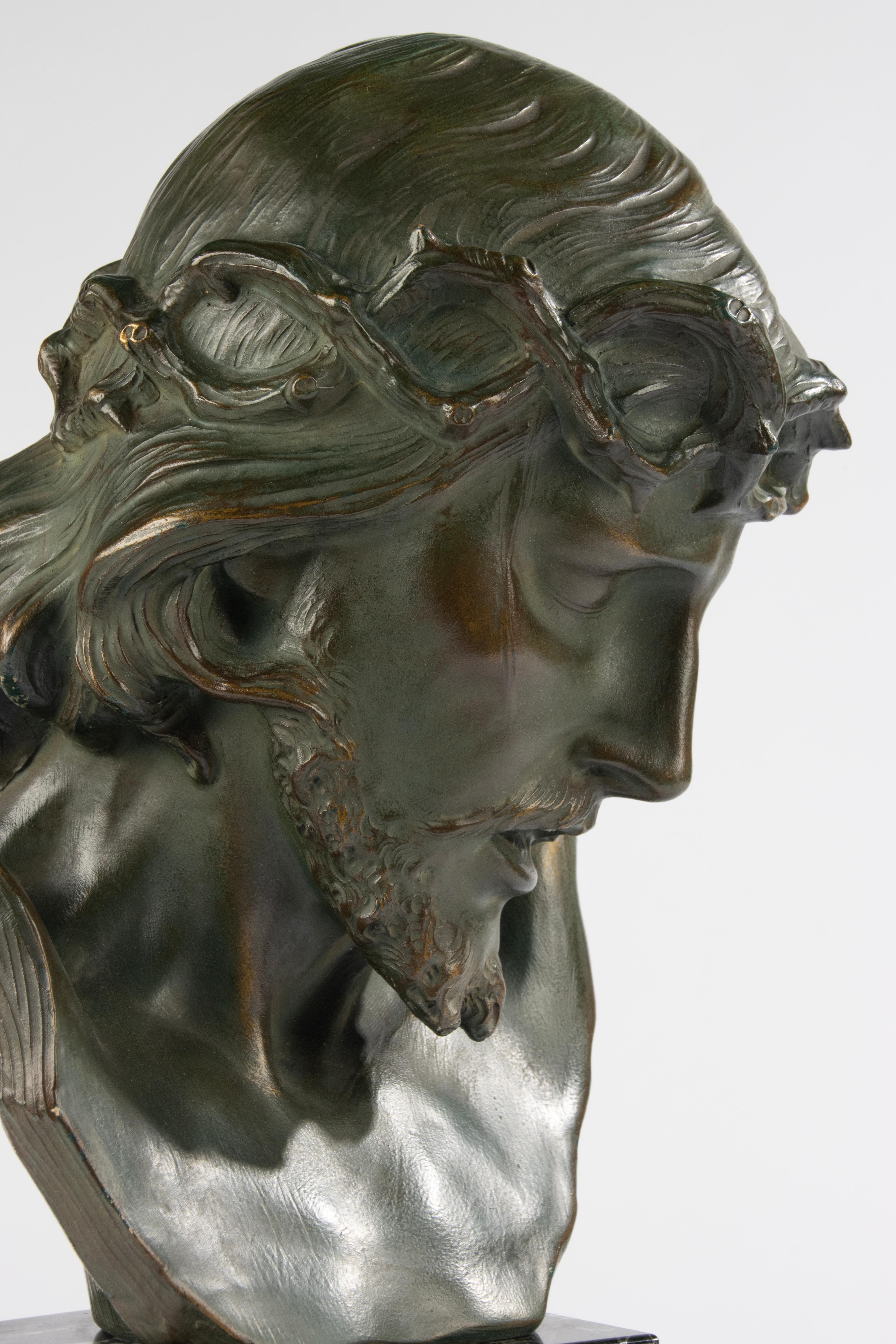 Sculpture Art déco - Buste de Jésus-Christ - Johannes Dommisse - Terracotta en vente 11